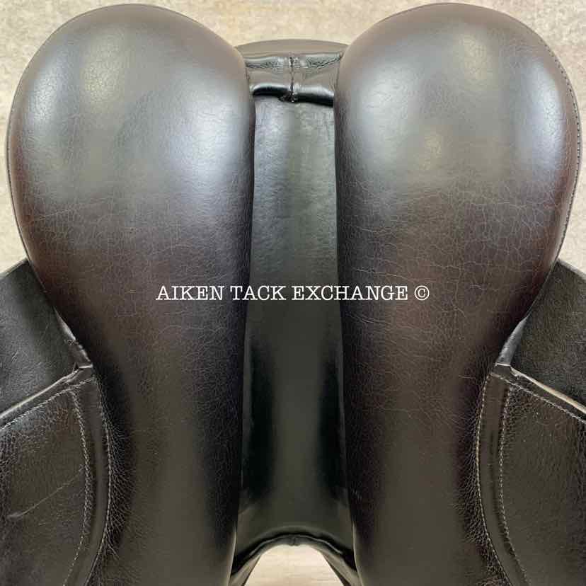 **SOLD** 2007 Albion SL Dressage Saddle, 17.5" Seat, Wide Tree, Wool Flocked Panels