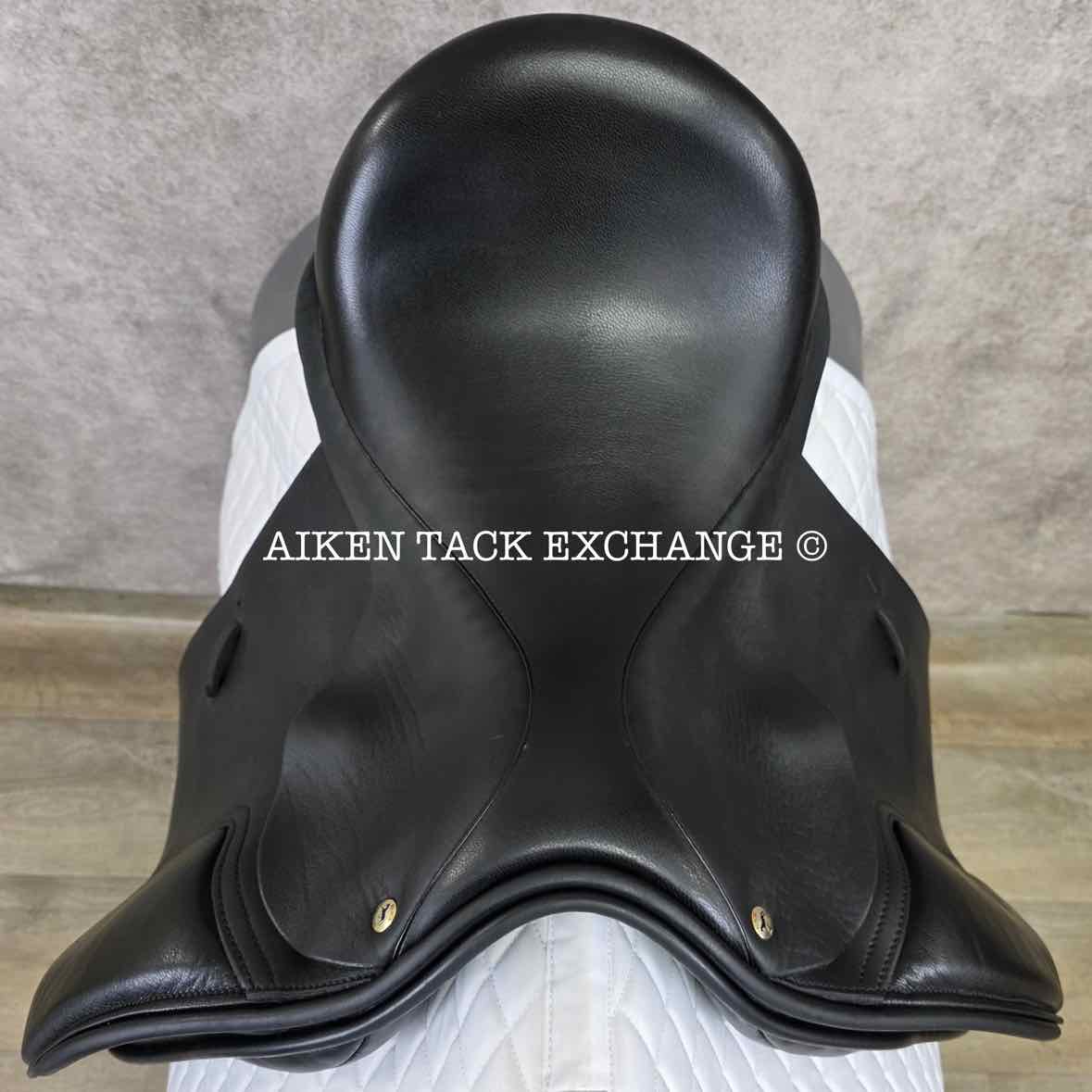 **SOLD** 2010 Black Country Eloquence Dressage Saddle, 17.5" Seat, W/XW Freedom Hoop Tree, Wool Flocked Panels