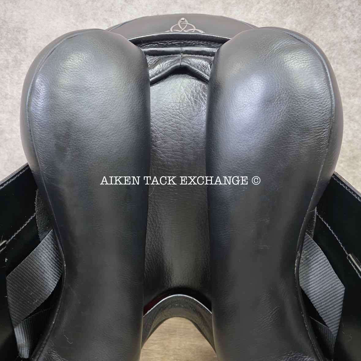 2021 Loxley by Bliss Monoflap Dressage Saddle, 17.5" Seat, Adjustable Tree - Changeable Gullet, Wool Flocked Panels