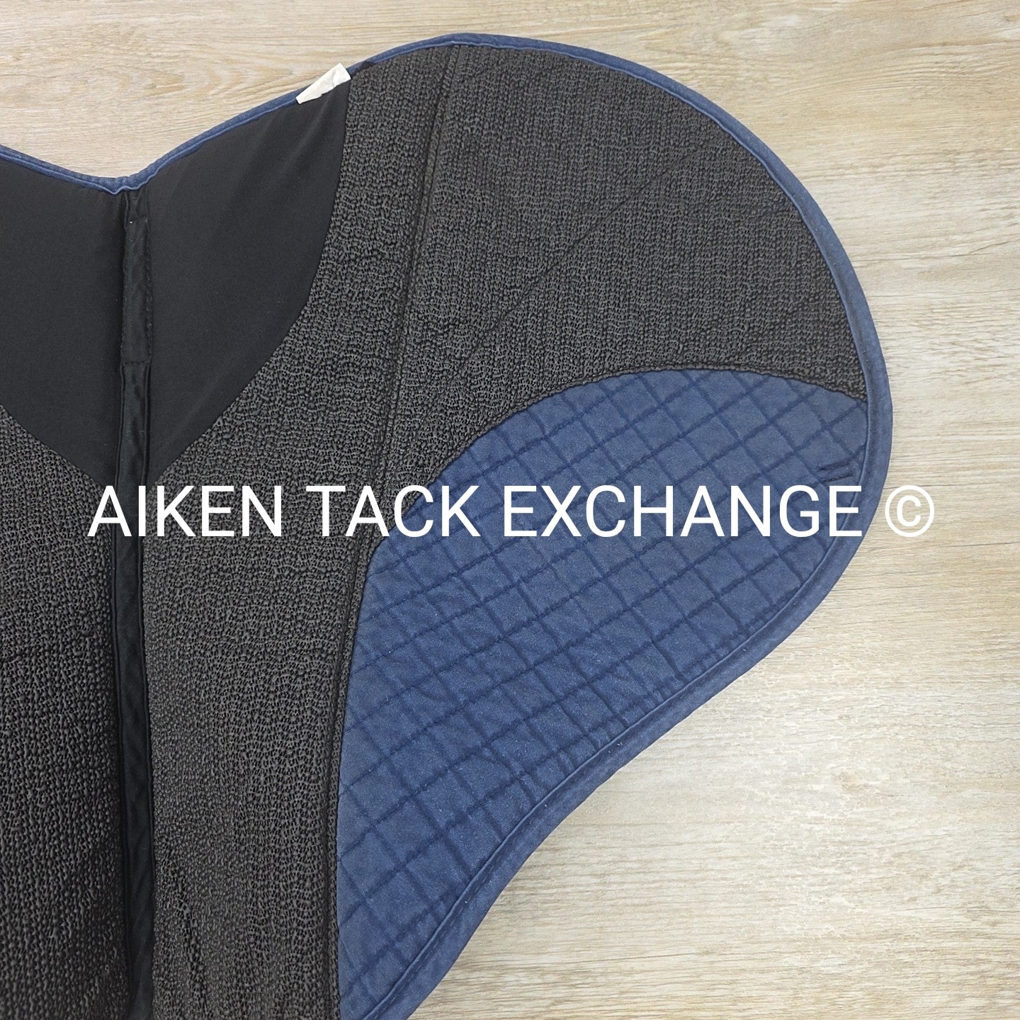 Success Equestrian Deluxe Cross Country Monoflap No-Slip Saddle Pad