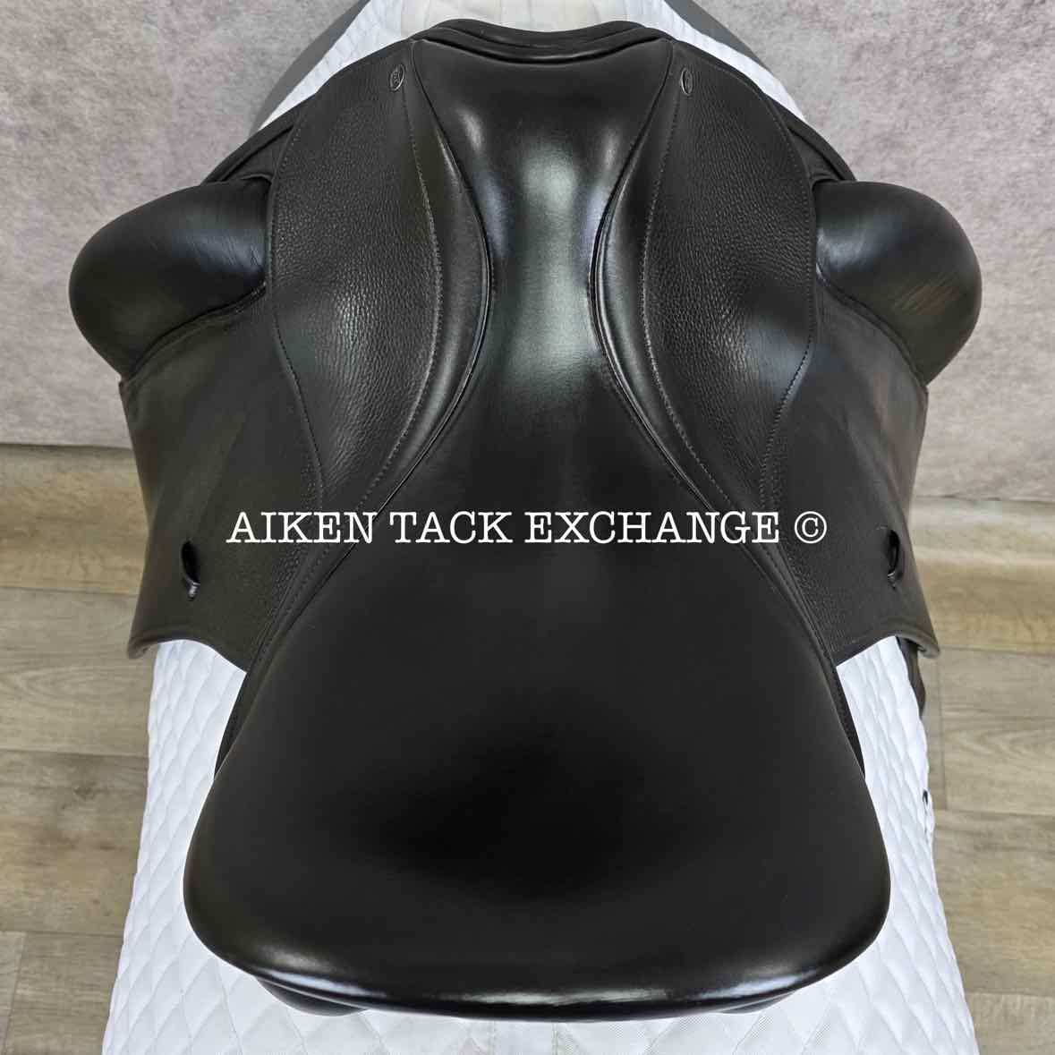 **SOLD** 2013 County Perfection Dressage Saddle, 17.5" Seat, Narrow Tree, Wool Flocked Panels