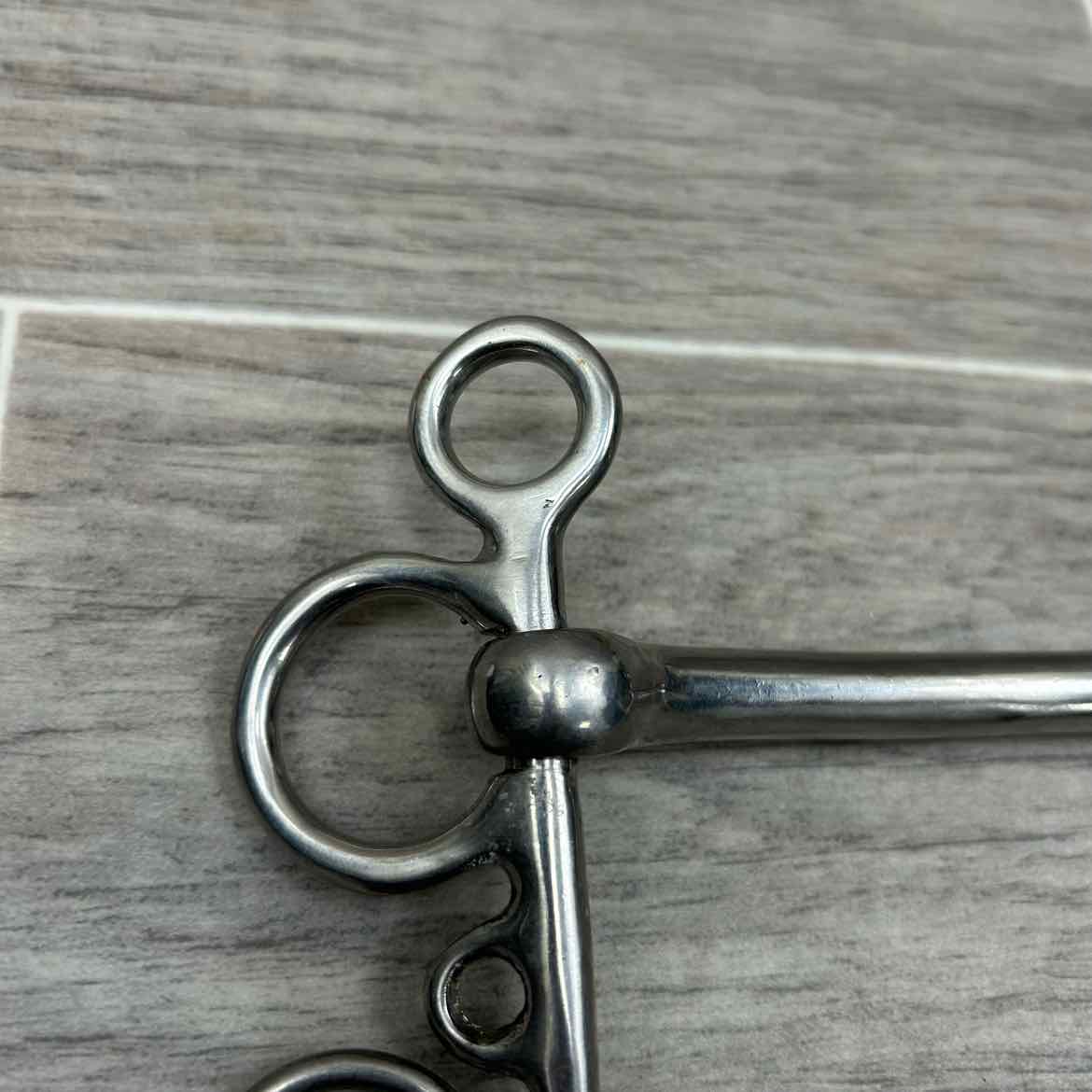 Mullen Mouth Pelham Bit 4.75' (No Hooks & Curb Chain)
