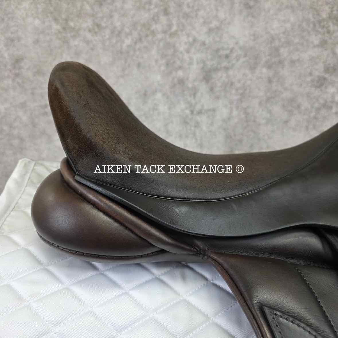 2004 Black Country Vinici Monoflap Dressage Saddle, 17.5" Seat, MW/W Tree, Wool Flocked Panels