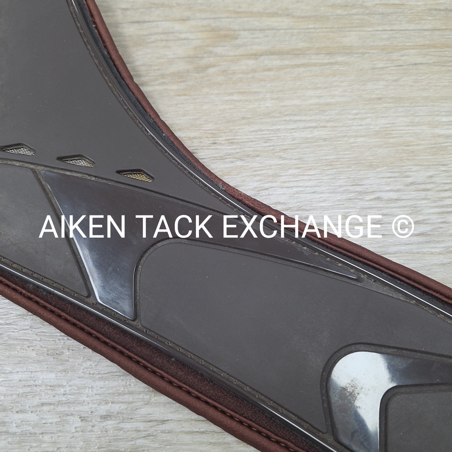 Professional's Choice VenTech Contour Jump Girth, Brown, 56"