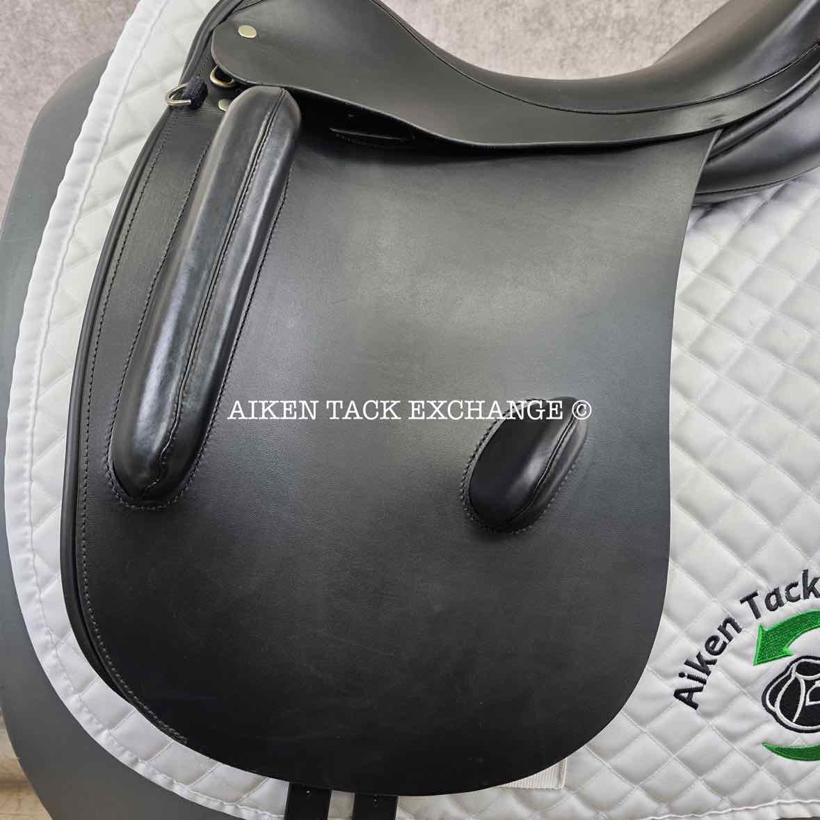 Centaur by Michael Stokes Para Dressage Saddle, 18" Seat, Medium Tree, Wool Flocked Panels