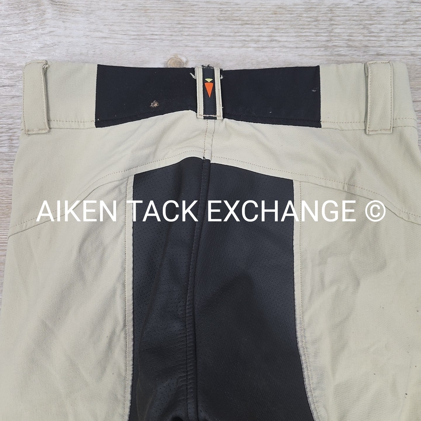 BARGAIN BUNDLE: Equine Couture Knee Patch Breeches, 26 & Kerrits Full Seat Breec