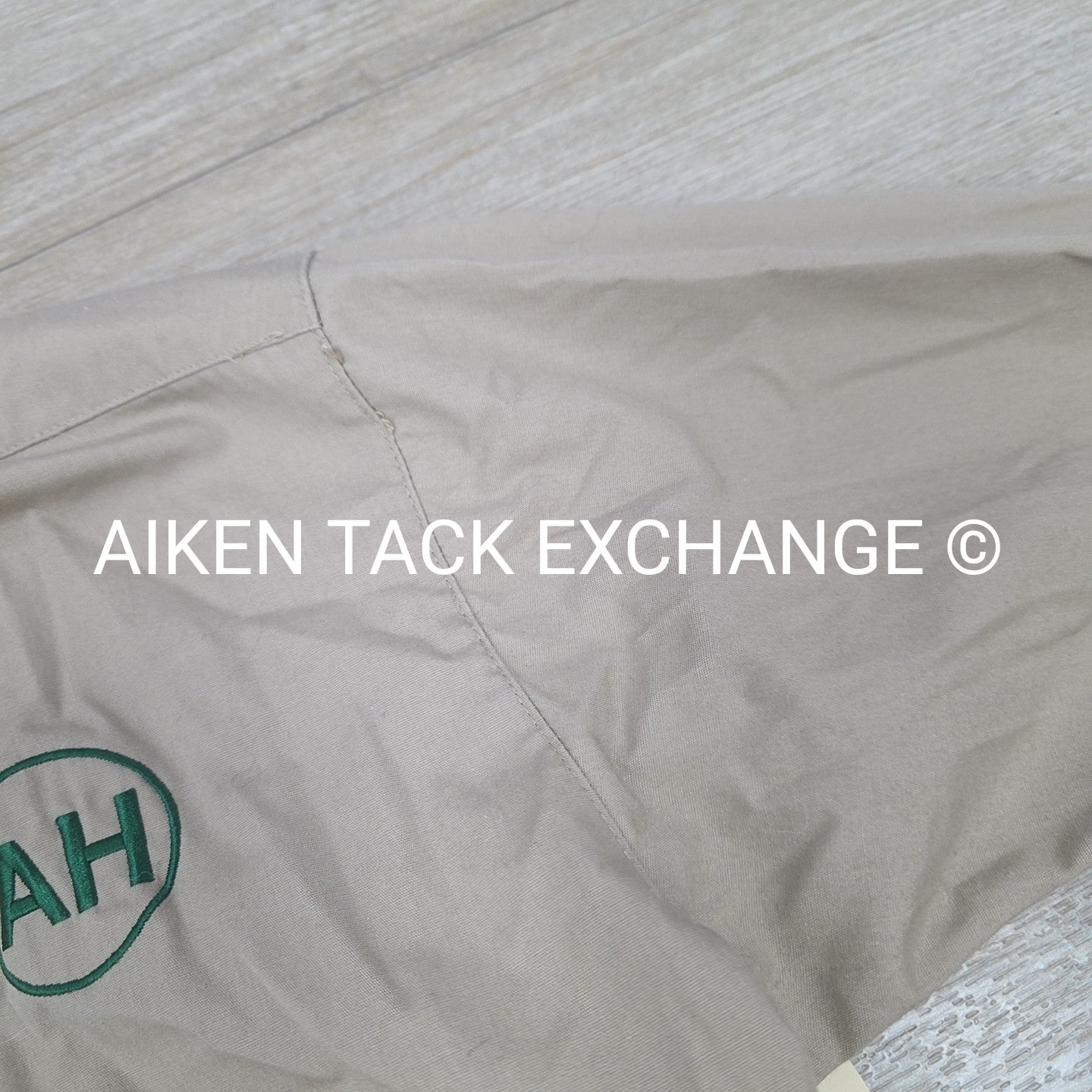 Aiken Hounds Long Sleeve Button Down Top, Size Small