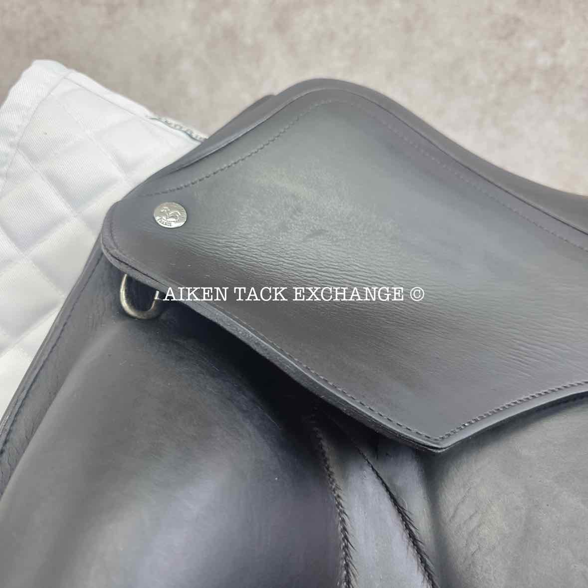 2018 Voltaire Adelaide Monoflap Dressage Saddle, 17" Seat, 1A Flap - Short, Medium Wide Tree, PRO Panels, Full Buffalo Leather