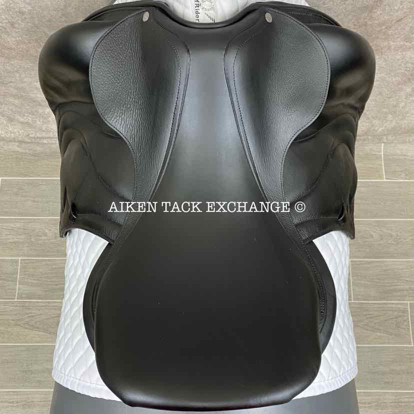 2014 Antares Cadence Monoflap Dressage Saddle, 18" Seat, 2N Flap, Medium Wide Tree, Foam Panels, Full Buffalo Leather