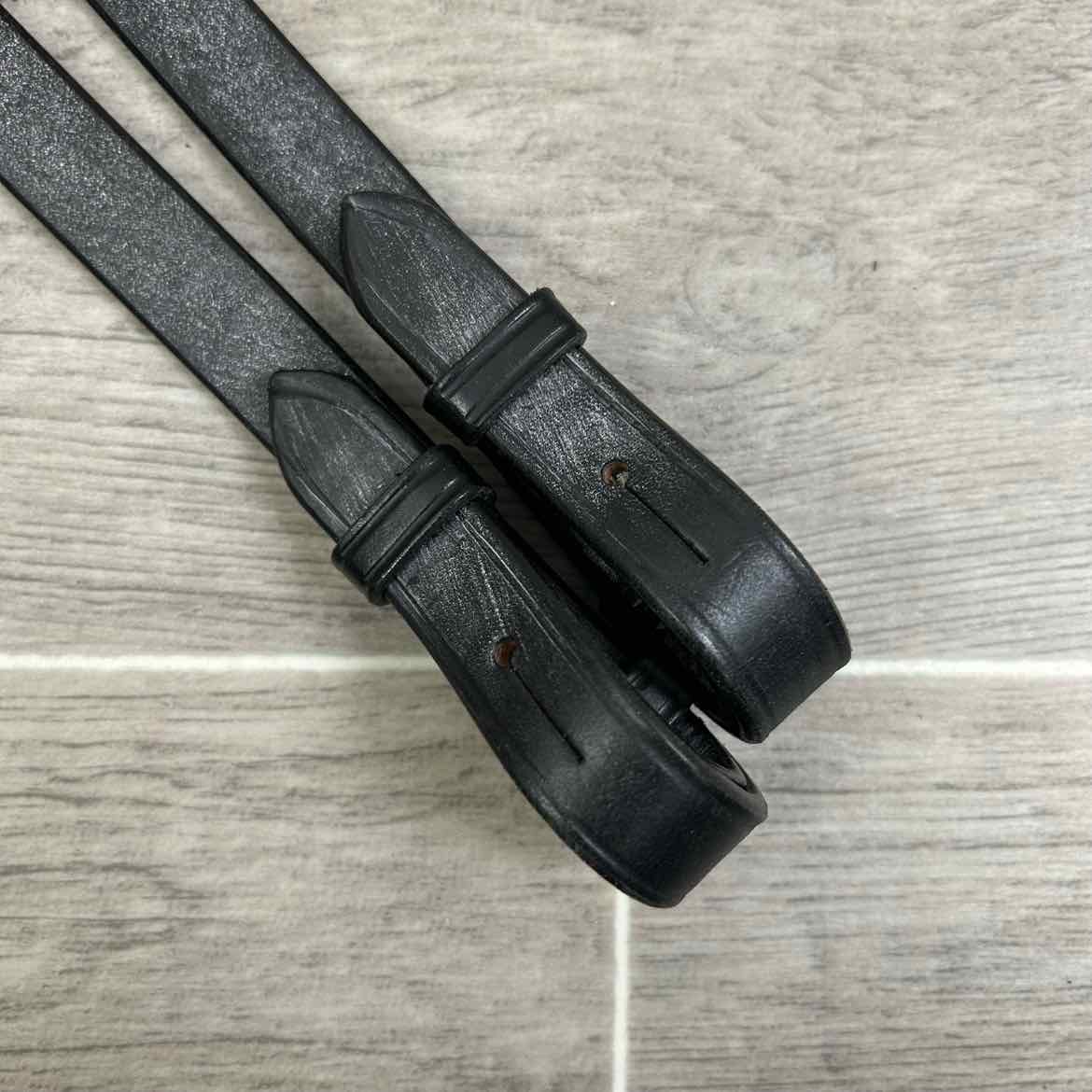 Flat Laced Reins, Black, 53"