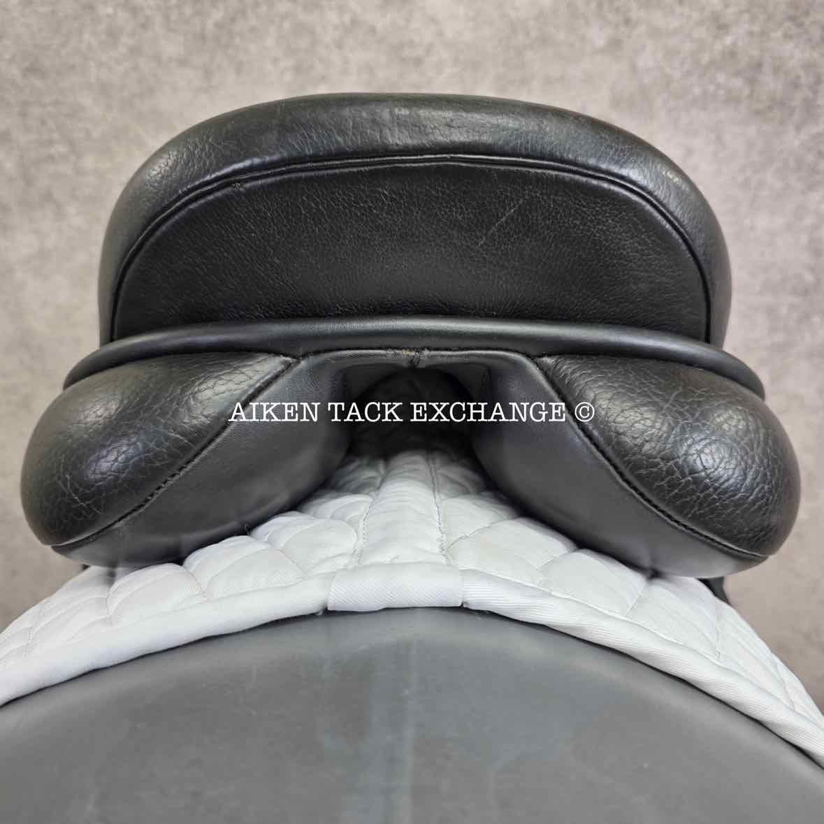 Martin Wilkinson Dressage Saddle, 17.5" Seat, Wide Tree, Wool Flocked Panels