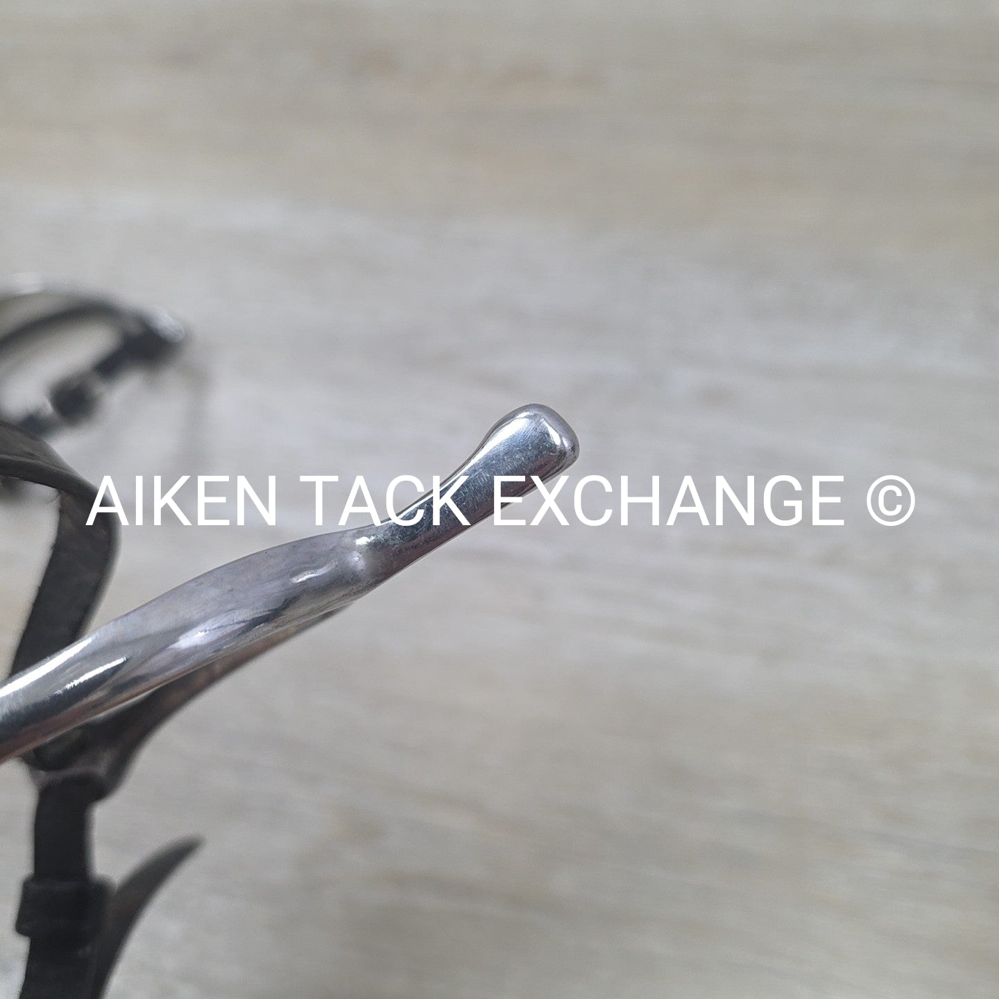 M.Toulouse Spurs with Leather Straps