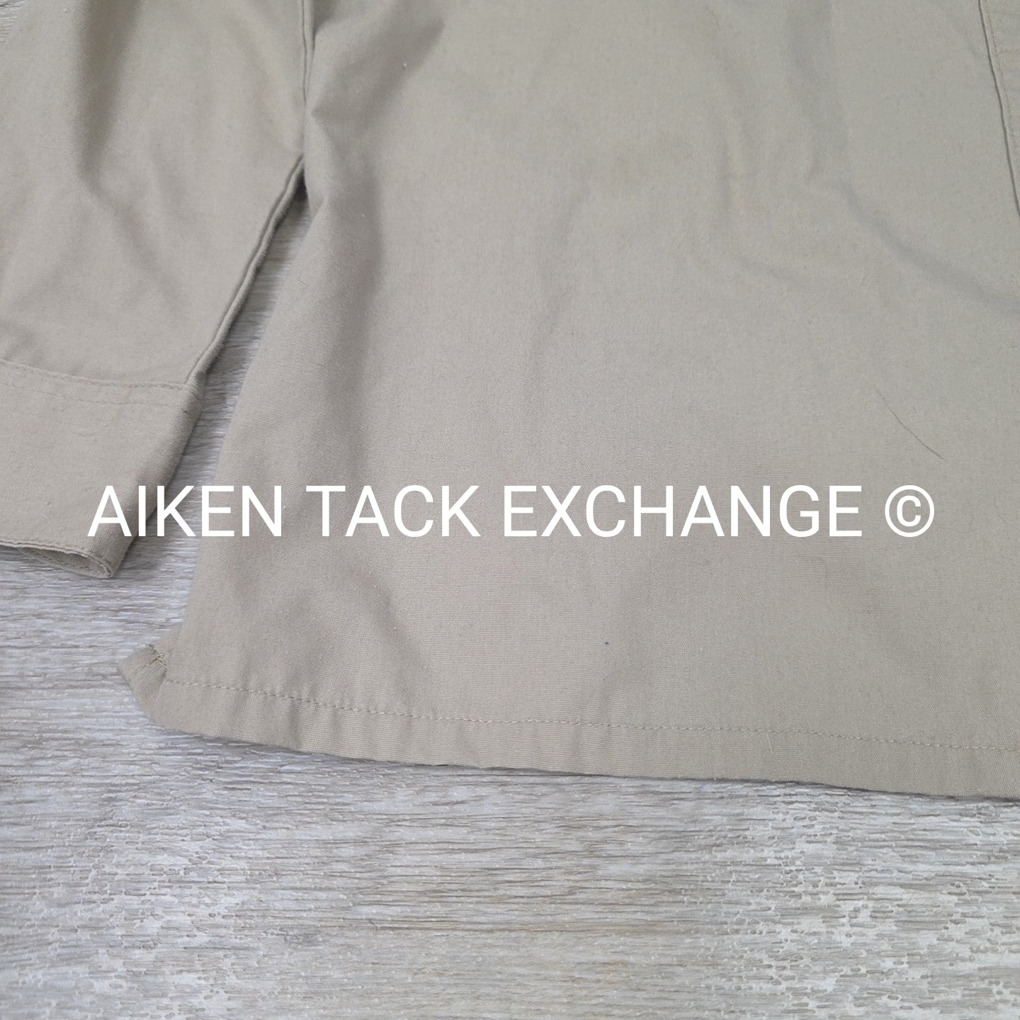Aiken Hounds Long Sleeve Button Down Top, Size Medium