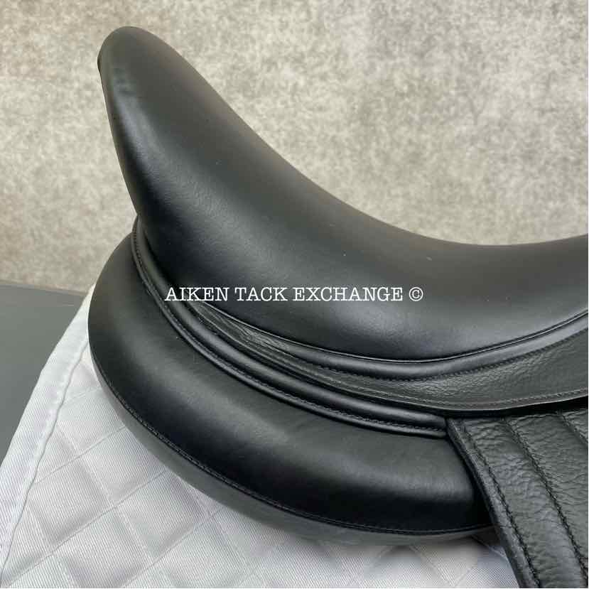 2014 Antares Cadence Monoflap Dressage Saddle, 18" Seat, 2N Flap, Medium Wide Tree, Foam Panels, Full Buffalo Leather