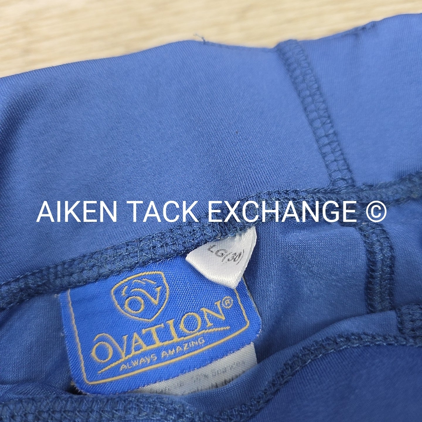 Ovation AeroWick Silicone Grip Full Seat Tights, Size Large
