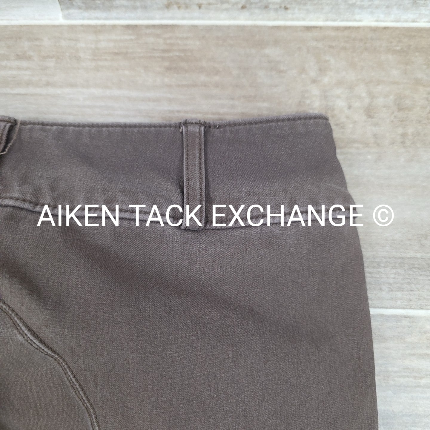 Tailored Sportsman Trophy Hunter Knee Patch Breeches, Size 28 R