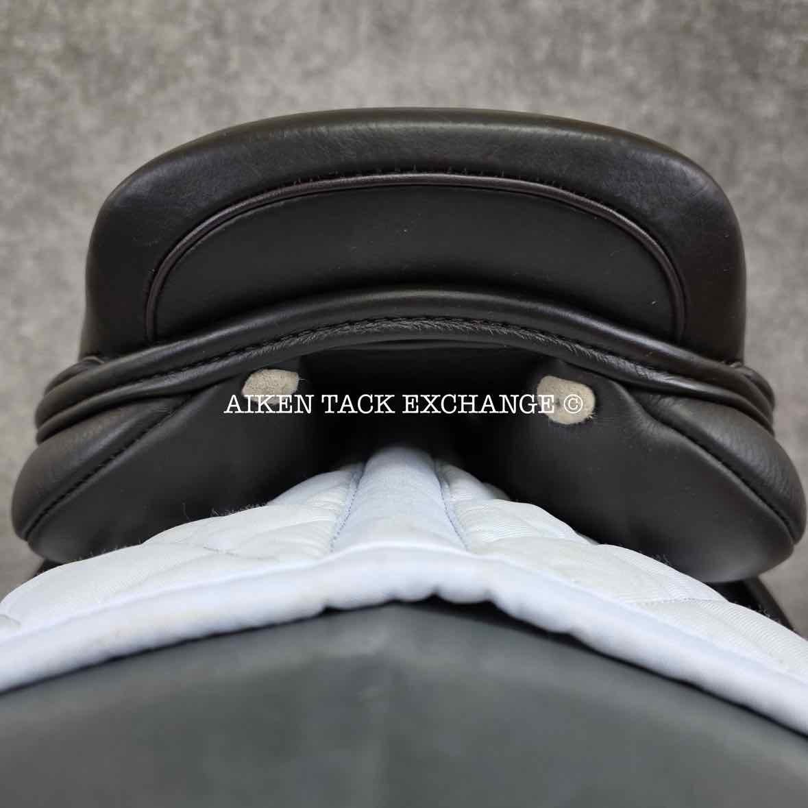 2017 Custom Saddlery Monte Carlo Jr Close Contact Jump Saddle, 15" Seat, Adjustable Tree, Wool Flocked Panels