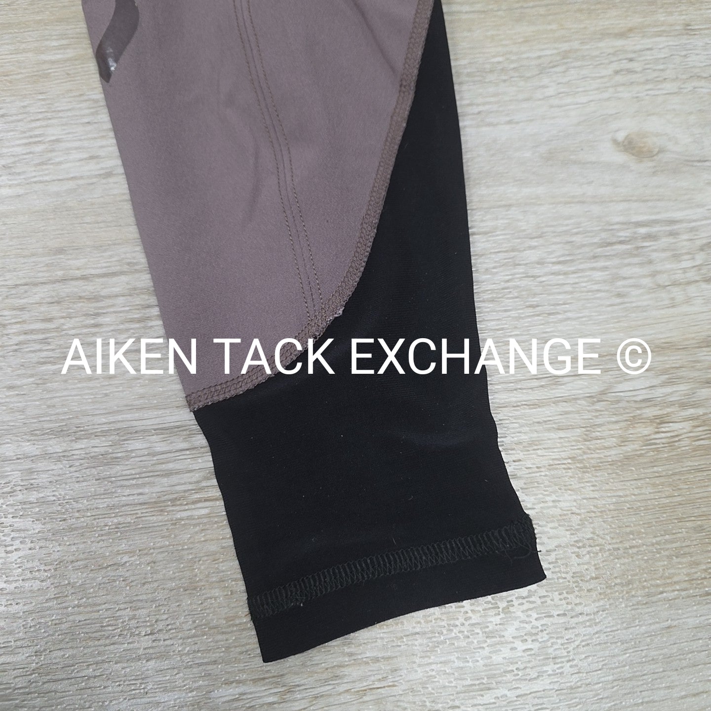Struck Silicone Grip Knee Patch Breeches, Size 27
