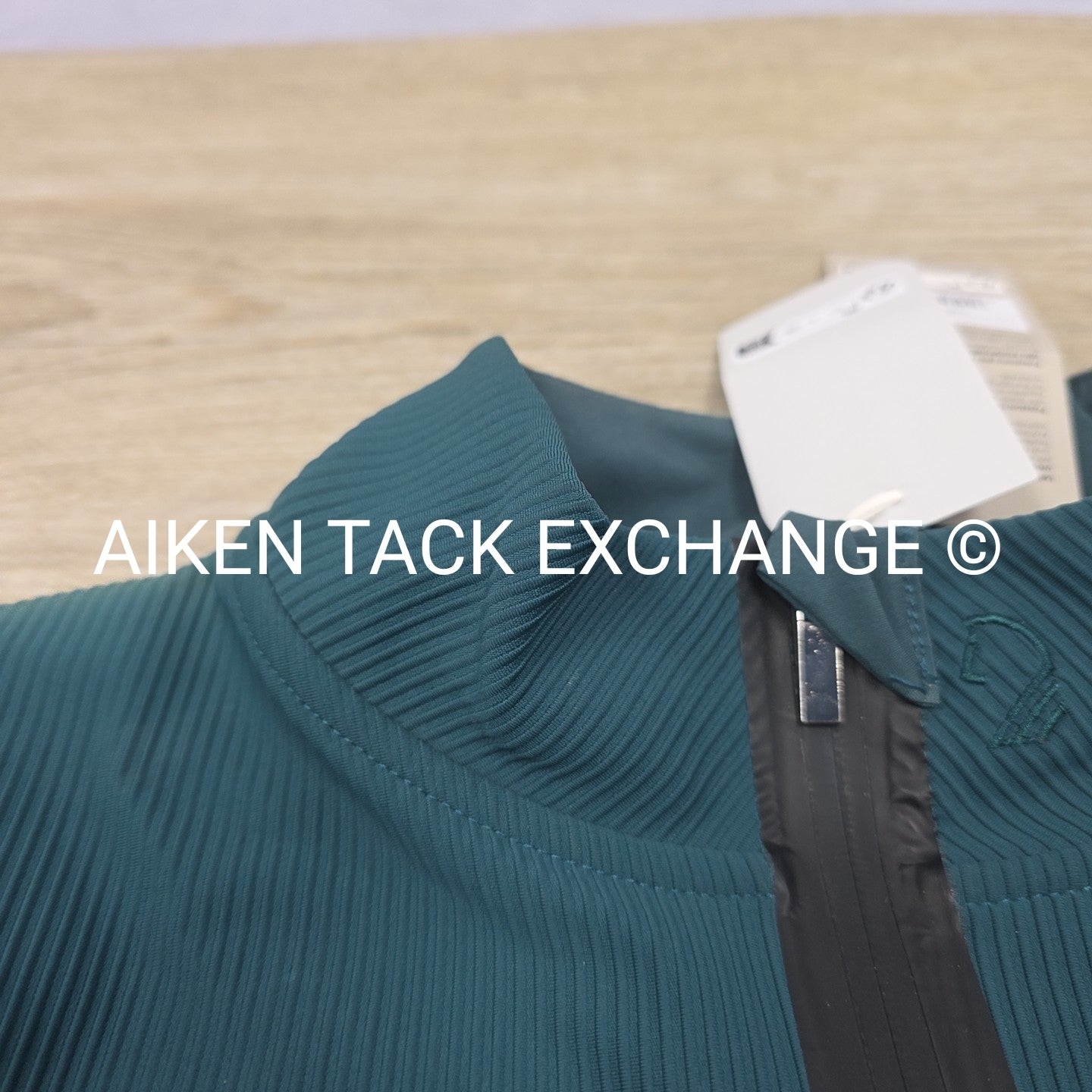 Lauria Garrelli Livigno Ribbed Long Sleeve Top, Size Medium