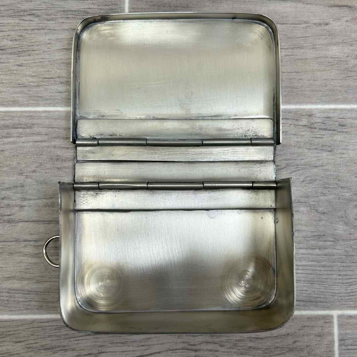 Ladies Sandwich Case with Sandwich Tin and Flask