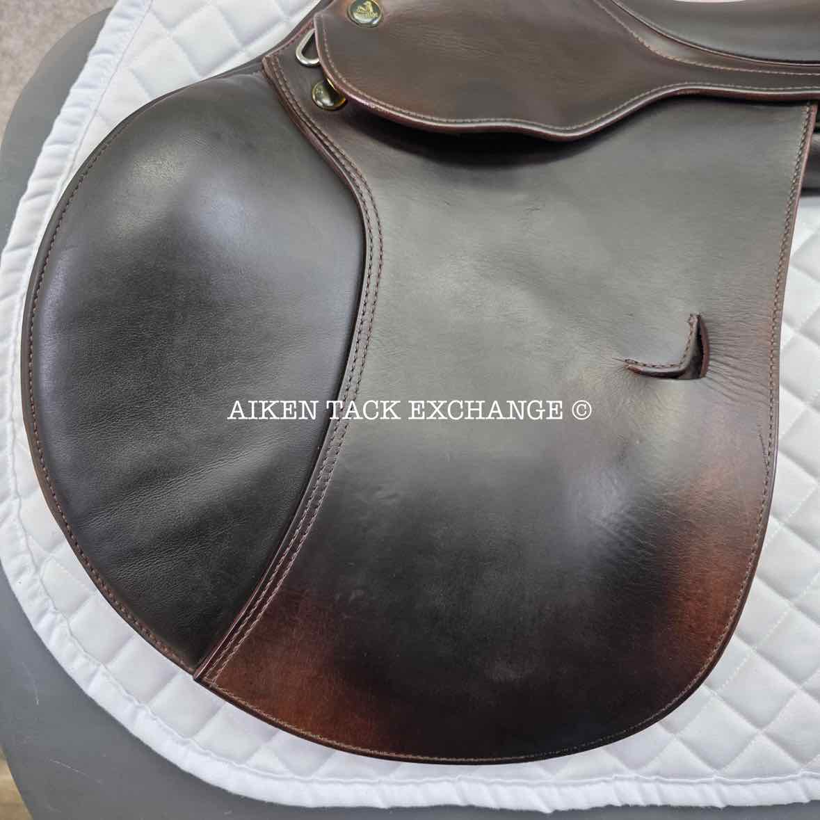 2012 Prestige Boston Close Contact Jump Saddle, 17" Seat, 33 Tree - Medium, Wool Flocked Panels