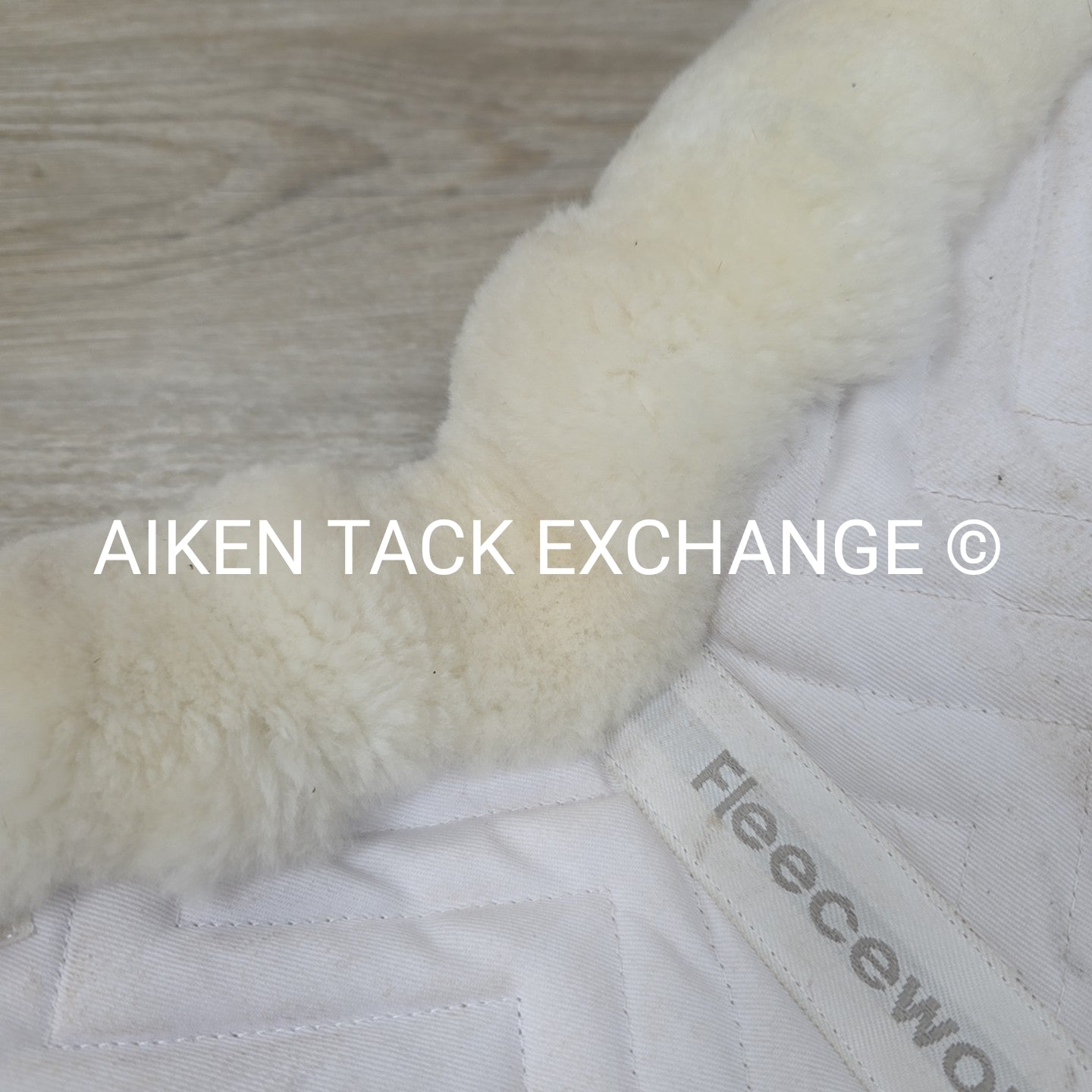 Fleeceworks Perfect Balance Rolled Edge Sheepskin Half Pad with Front Shims, Siz