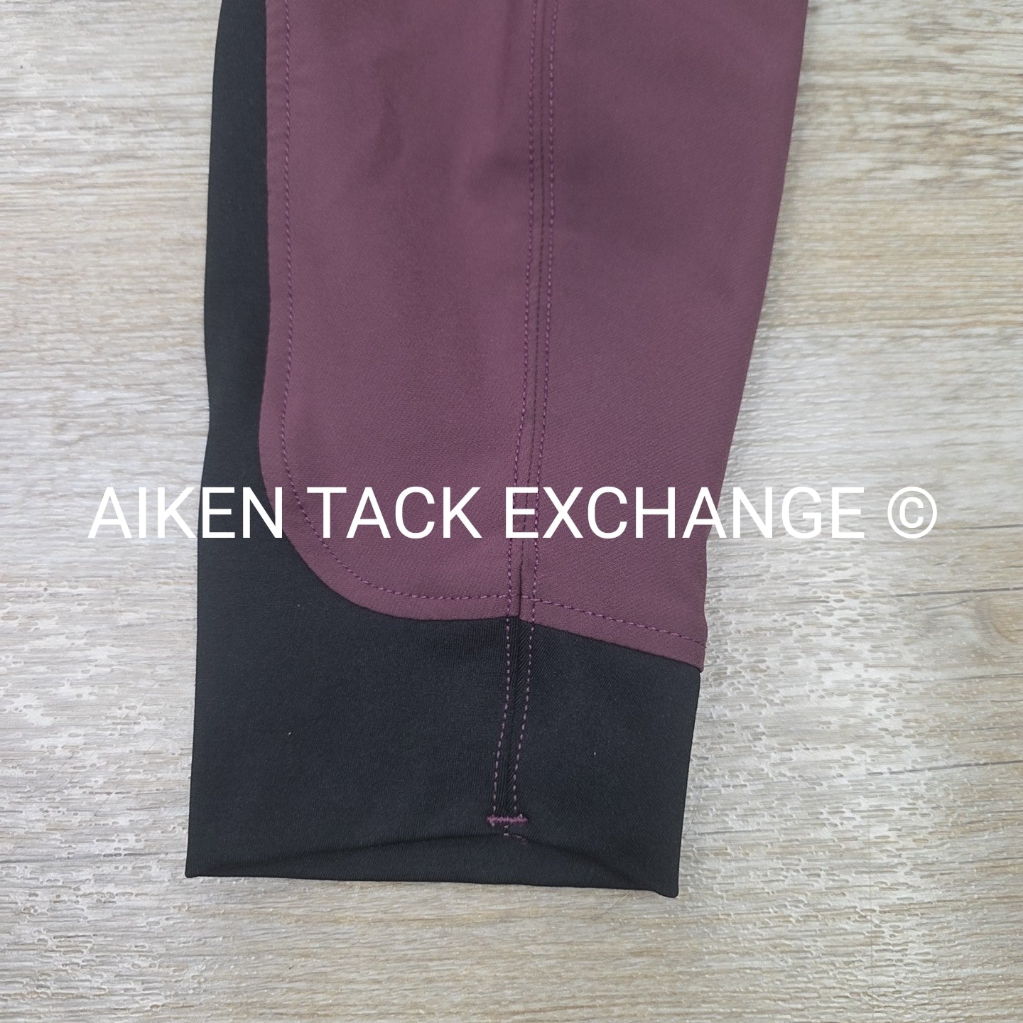 Dover Saddlery Wellesley Silicone Grip Knee Patch Breeches, Size 32