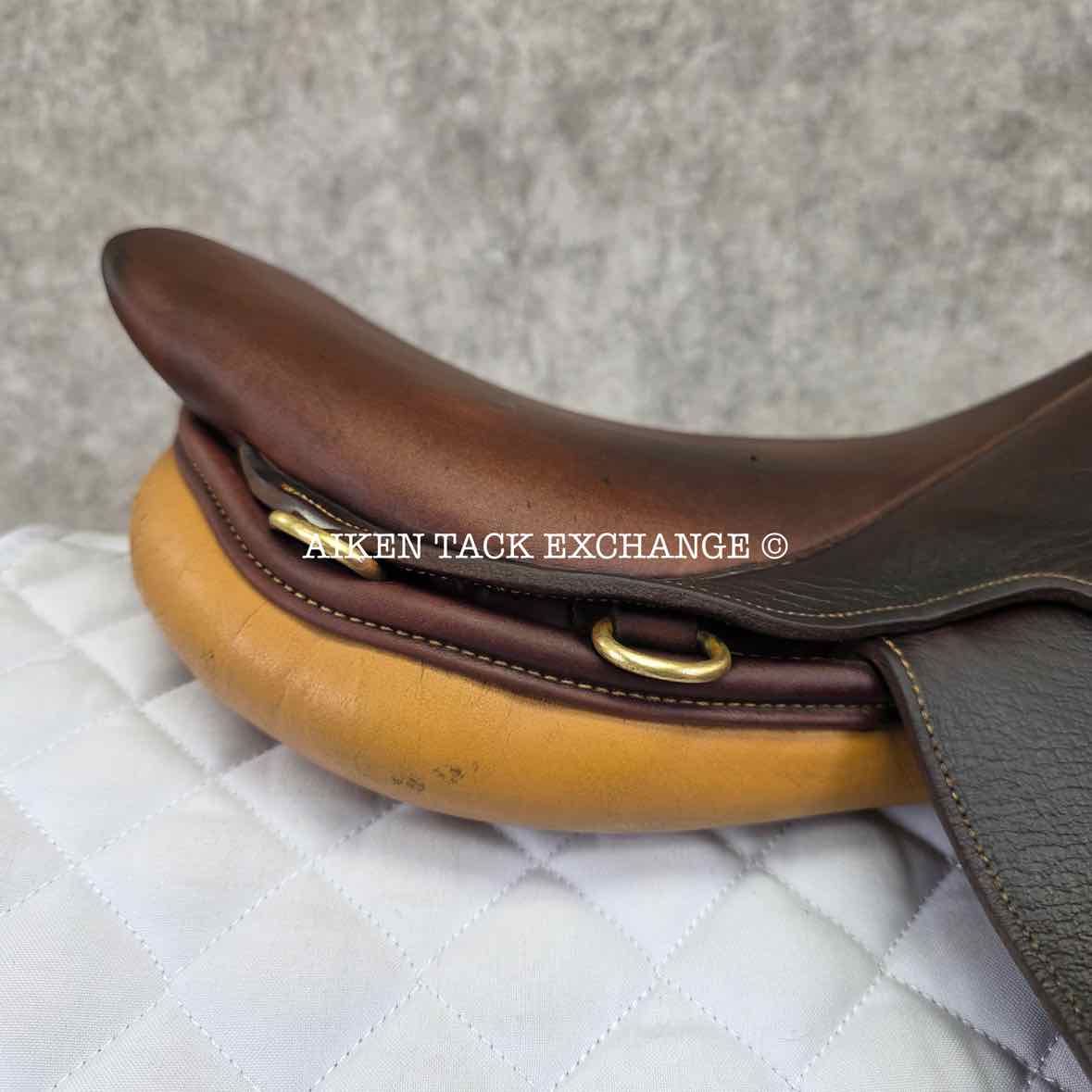 Collegiate Close Contact Saddle, 15" Seat, Medium Tree, Foam Panels