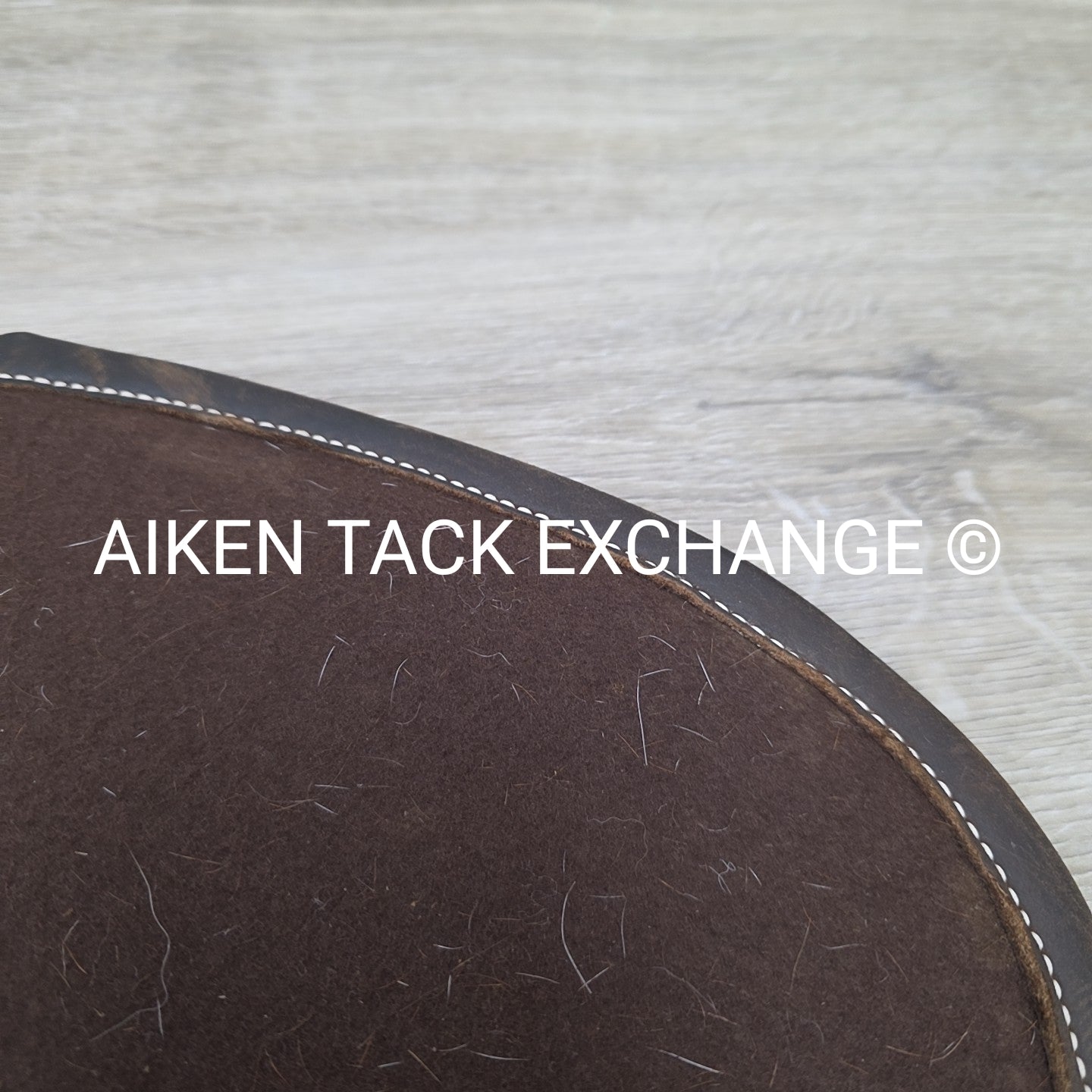 Voltaire Leather & Felt Half Pad