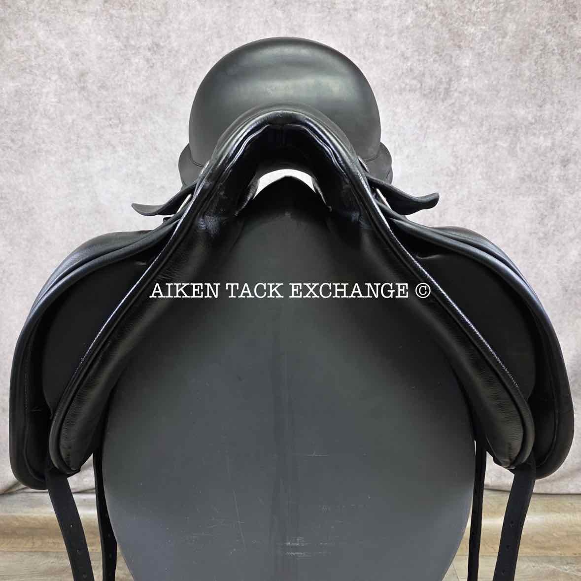 Cardanel Olympik MK2 Dressage Saddle, 17" Seat - Short Flap, Medium Narrow Tree, Wool Flocked Panels