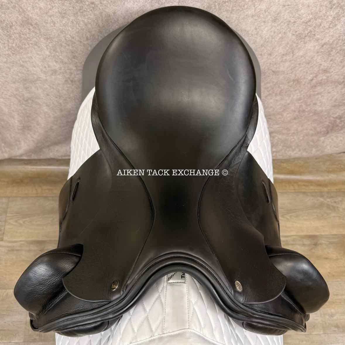 **SOLD** JRD Monoflap Dressage Saddle, 18" Seat, Short Flap, XW Tree, Wool Flocked Panels