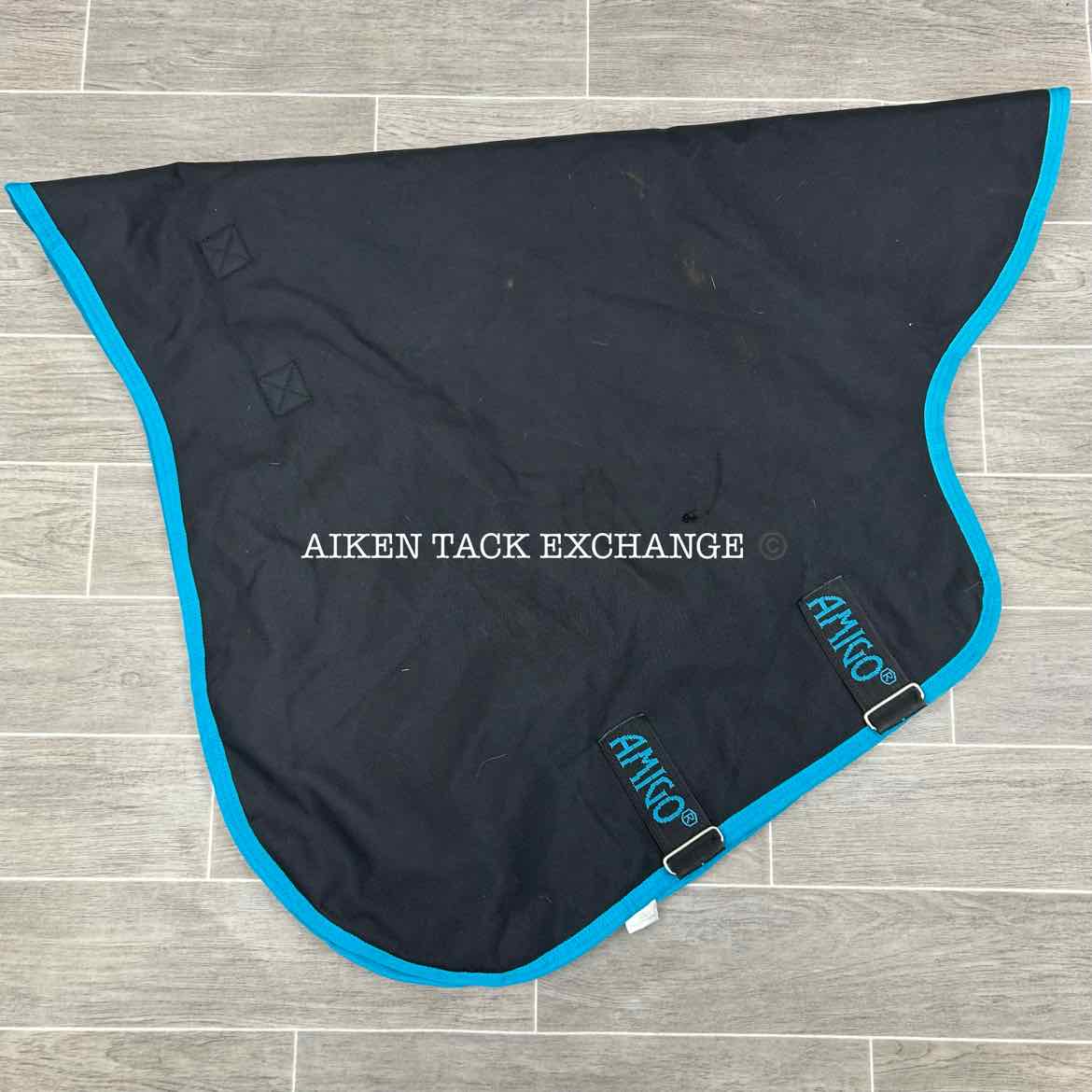 Amigo Bravo 12 Original Hood Neck Cover 150g, 81"
