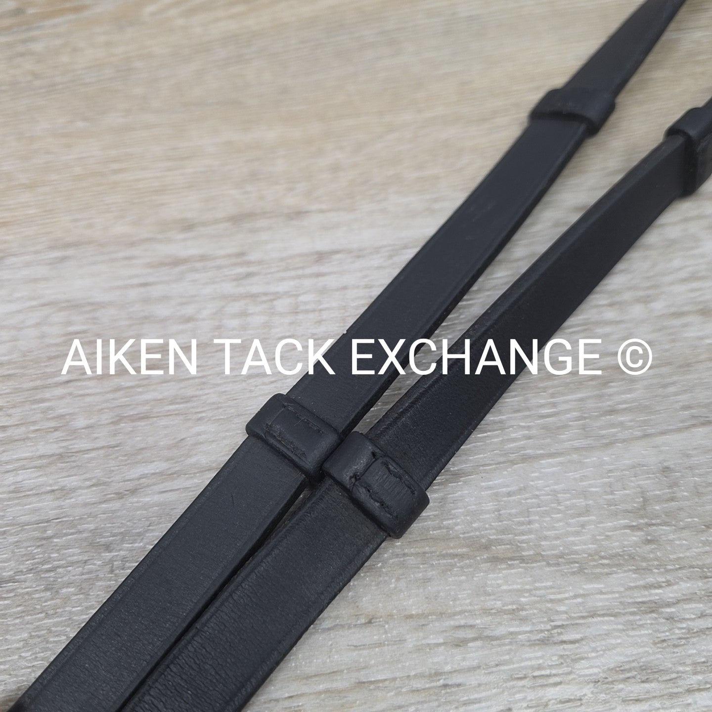 Vespucci Leather Reins with Hand Stops, Black, 56"