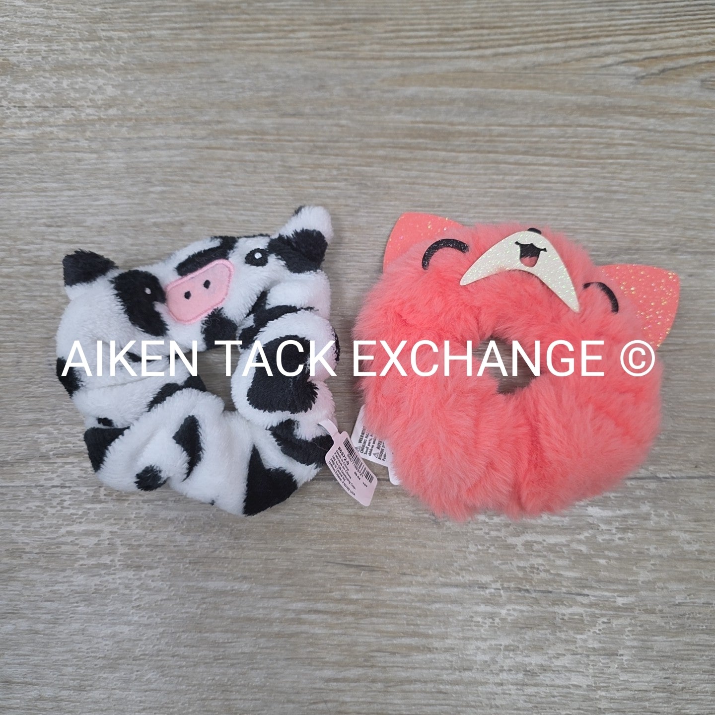 Claire's Scrunchie Bundle - 2 Character Scrunchies