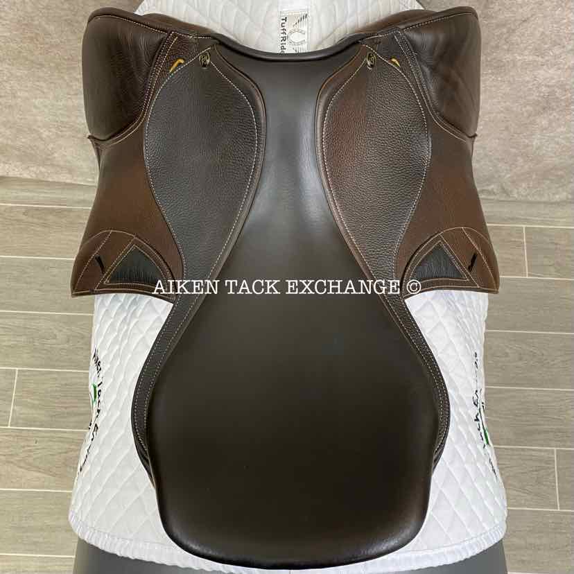 2013 Ovation San Diego Close Contact Jump Saddle, 17.5" Seat, Adjustable Tree - XCH Changeable Gullet, Foam Panels