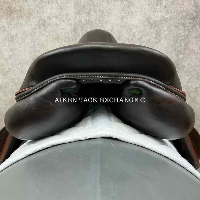 2013 Devoucoux Chiberta Monoflap Jump Saddle, 18.5" Seat, 2AAR Flap, Medium Tree, Wool Flocked, Full Buffalo Leather