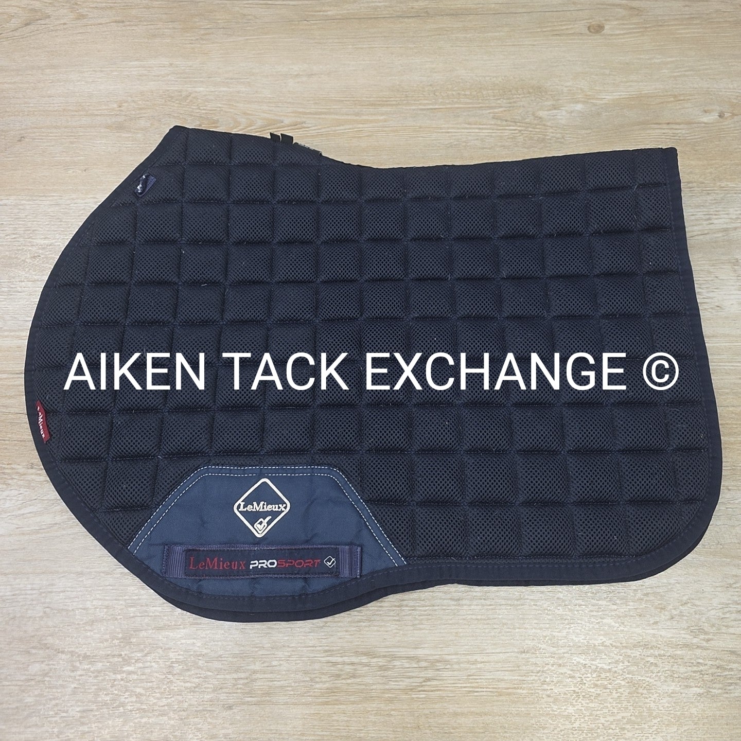 LeMieux 3D Mesh Self-Cool Eurojump Saddle Pad, Size Large