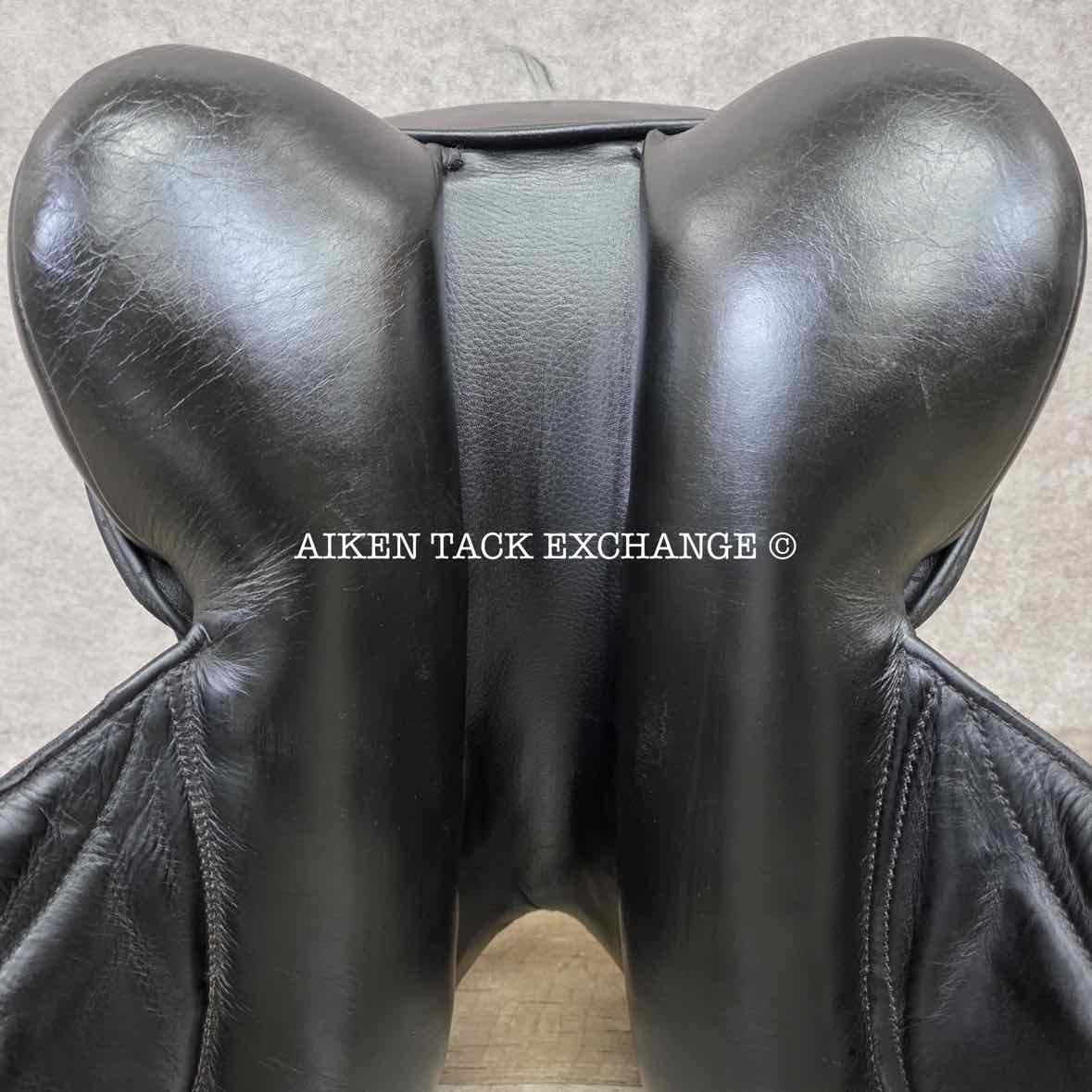 2017 Custom Saddlery Wolfgang Omni Monoflap Dressage Saddle, 17.5" Seat, Adjustable Tree, Wool Flocked Panels