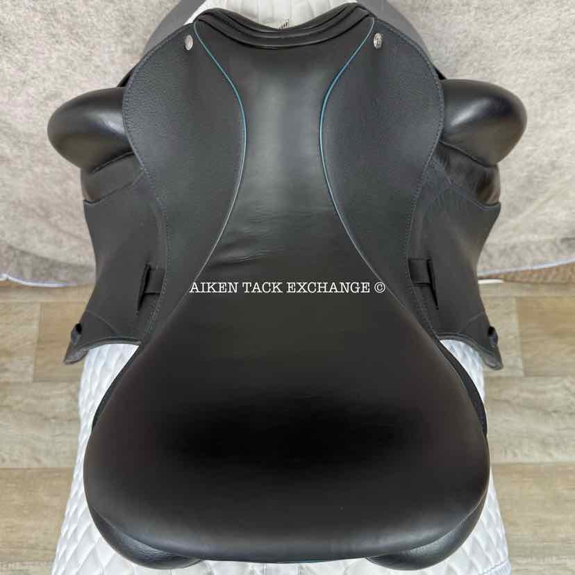 2020 Custom Saddlery Icon Star Monoflap Dressage Saddle, 17.5" Seat, Adjustable Tree, Wool Flocked Panels