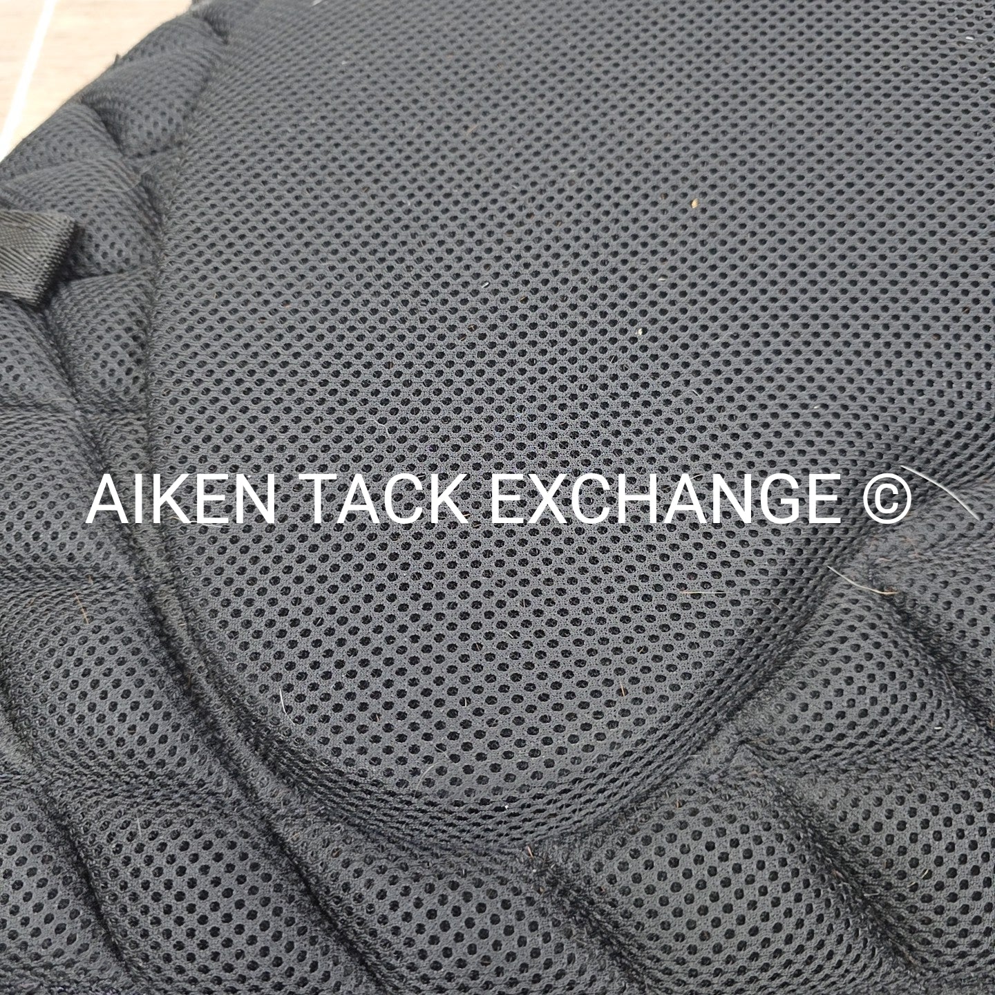 Hilison Size All Purpose Black English Saddle Pads