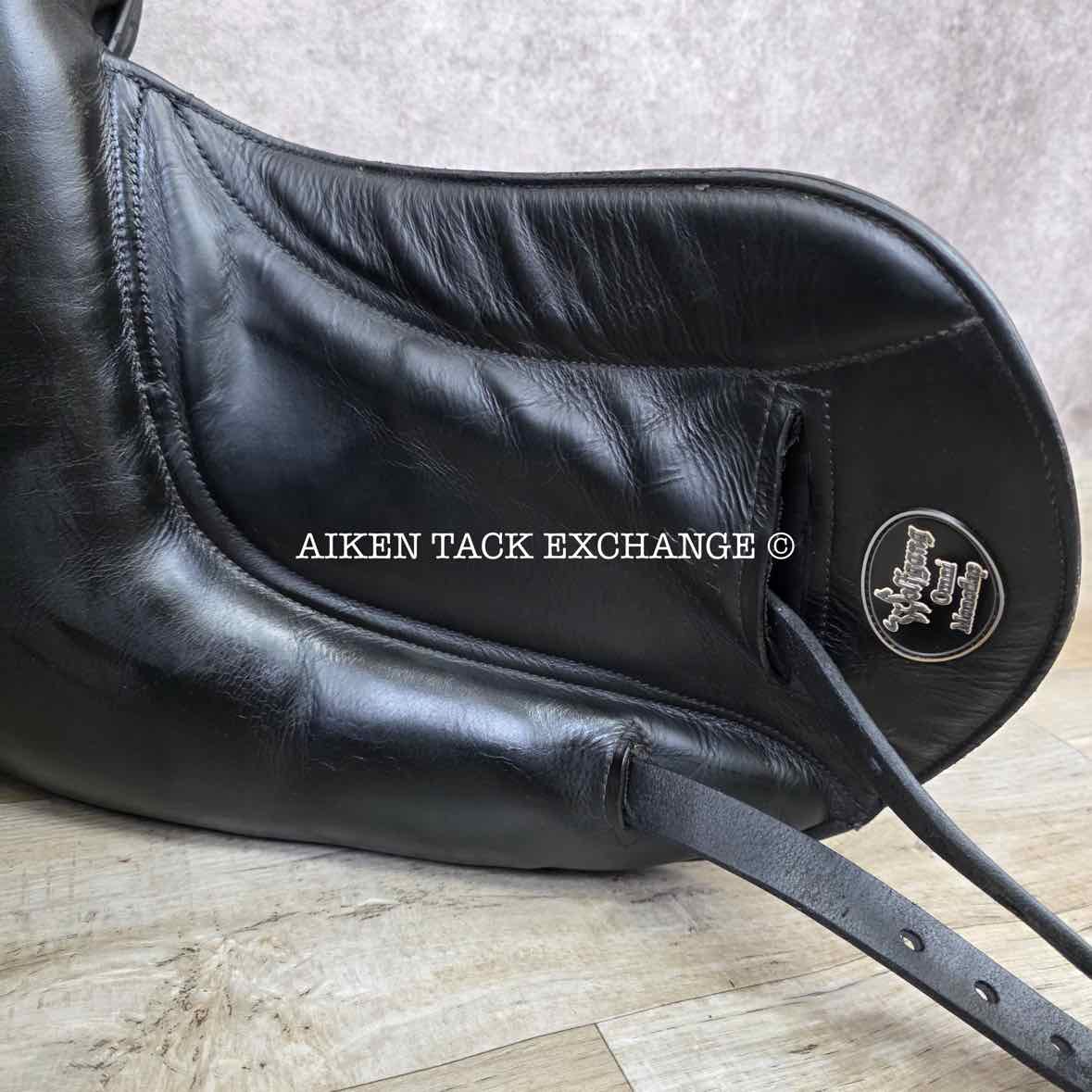 2017 Custom Saddlery Wolfgang Omni Monoflap Dressage Saddle, 17.5" Seat, Adjustable Tree, Wool Flocked Panels