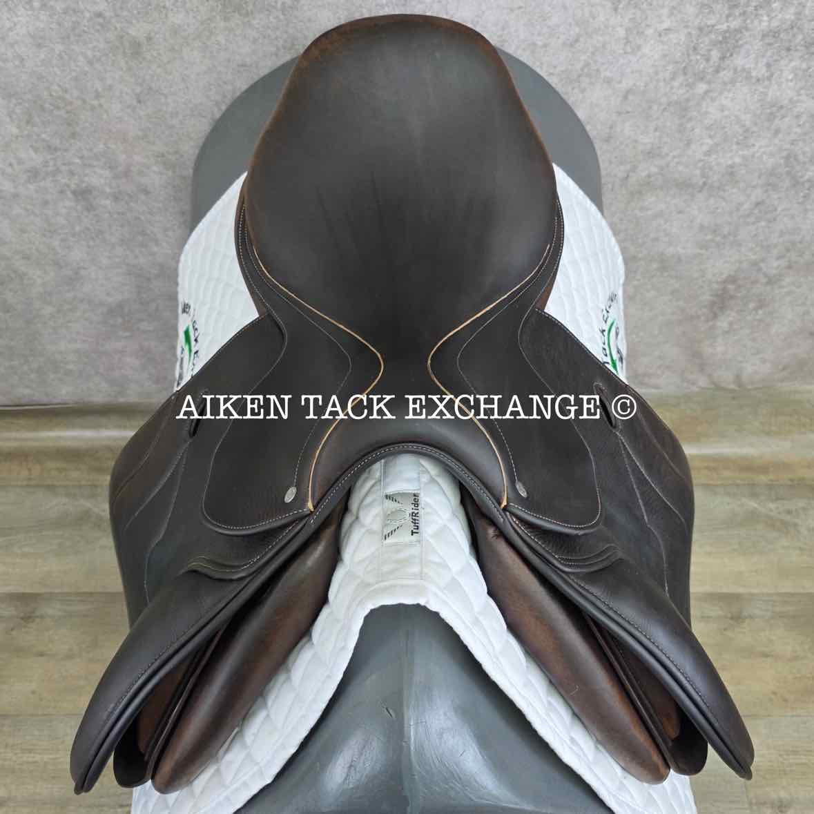 2013 Herve Godignon Jump'In Close Contact Jump Saddle, 17.5" Seat, 3CL Flap, Medium Tree, Foam Panels