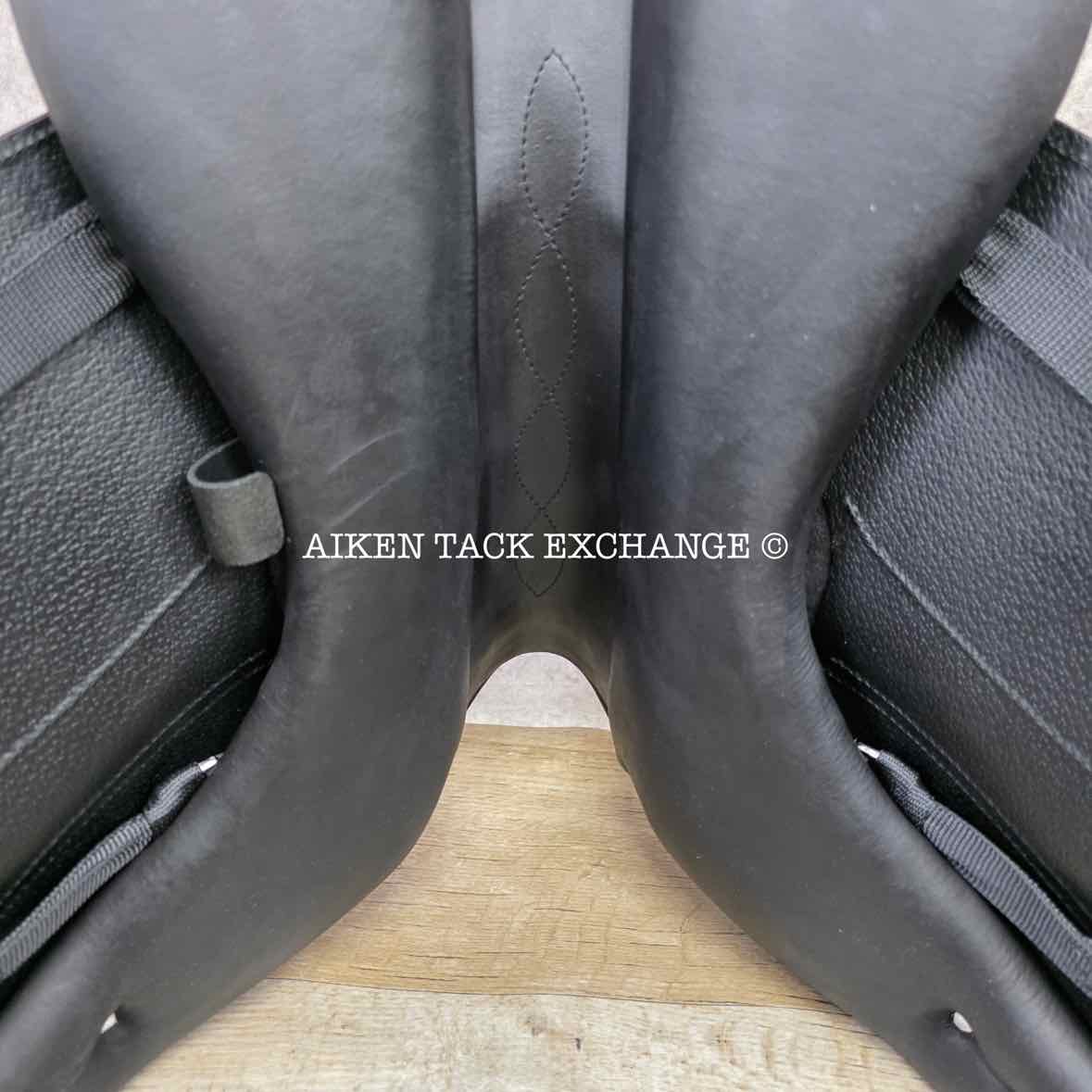 2025 Antares Tempo Monoflap Dressage Saddle, 18" Seat, 4C Flap, Medium Tree, Foam Panels, Full Buffalo Leather