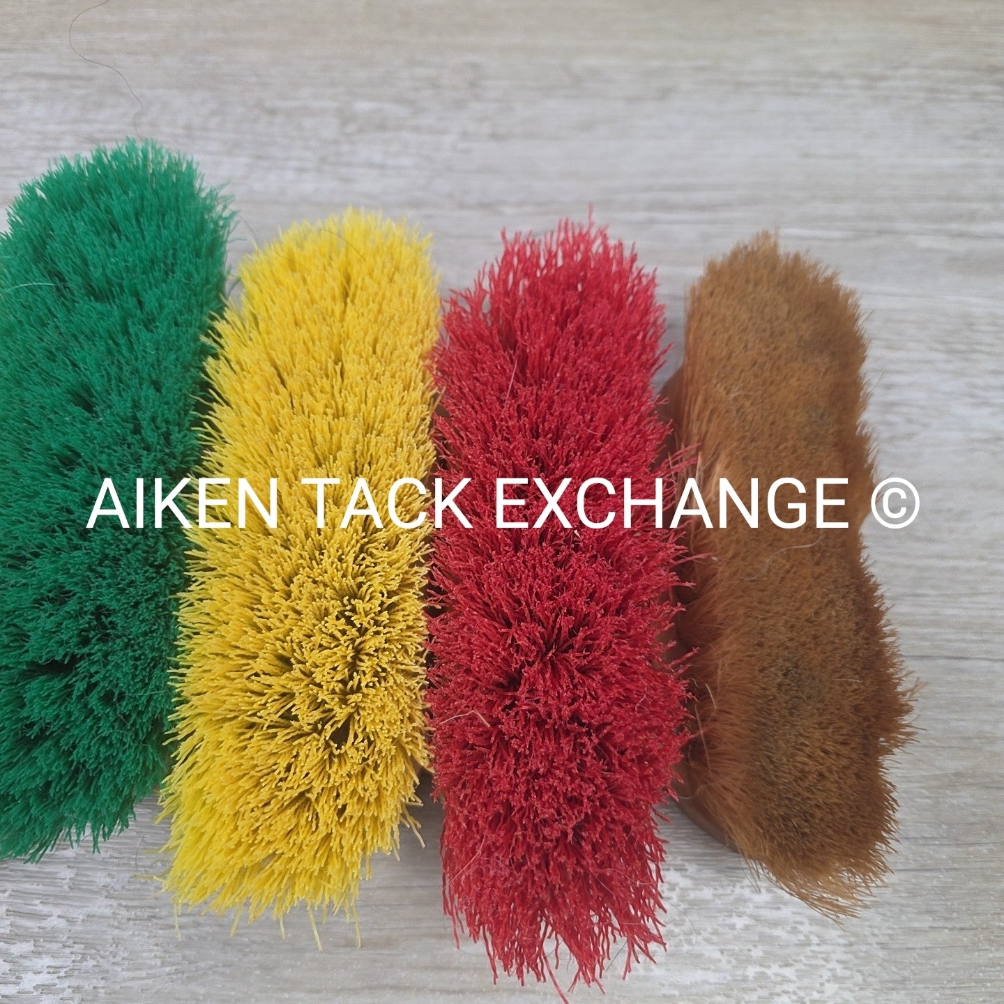 BARGAIN BUNDLE: 7 Grooming Brushes