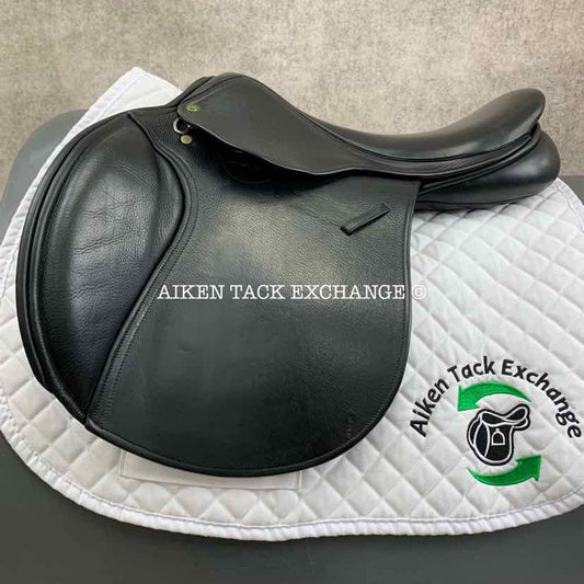 2011 County Innovation Jump Saddle, 17.5" Seat, Forward Flap, Medium Tree, Wool Flocked Skid Row Panels