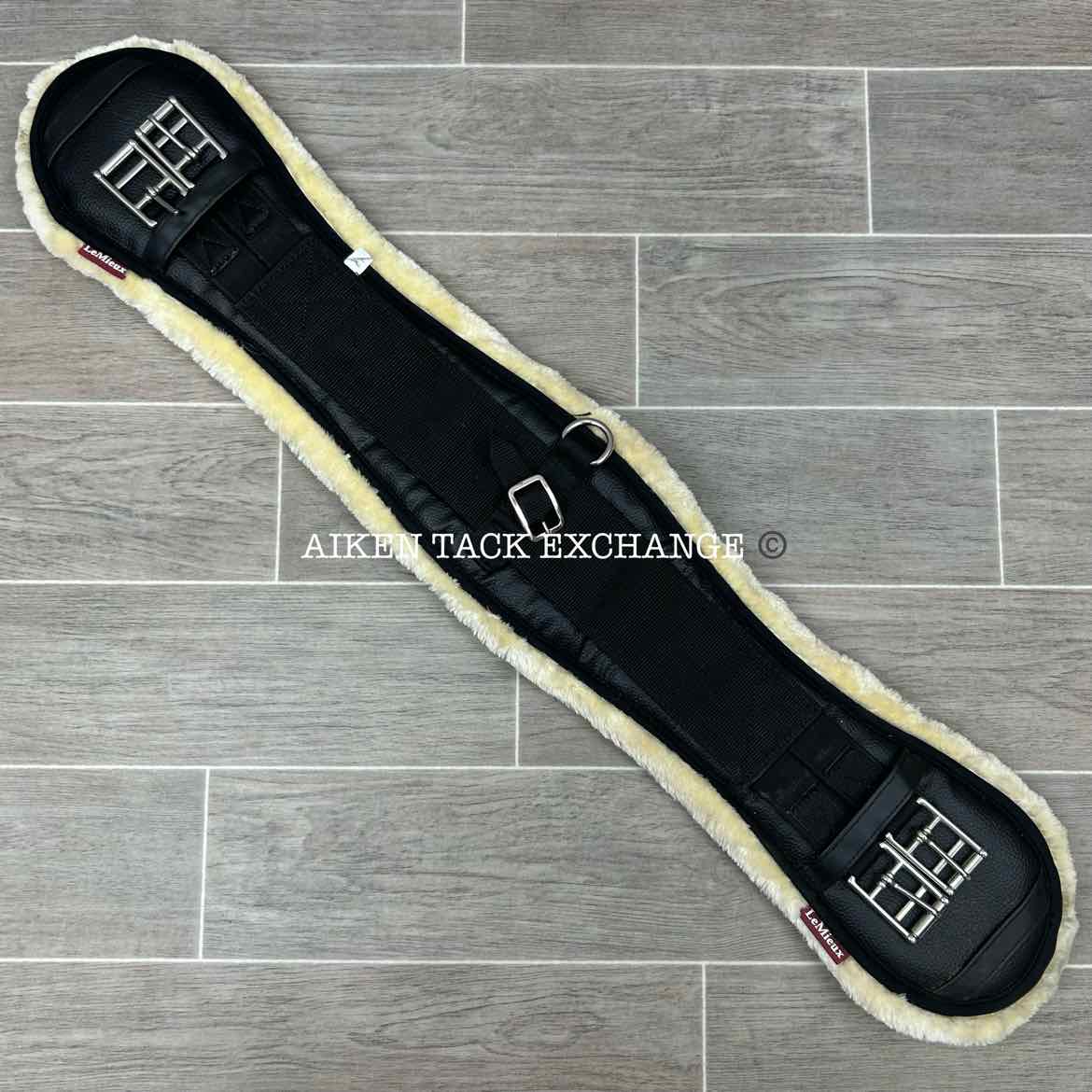 LeMieux Integrated Web & Merino Dressage / Monoflap Short Girth, Black, 30"