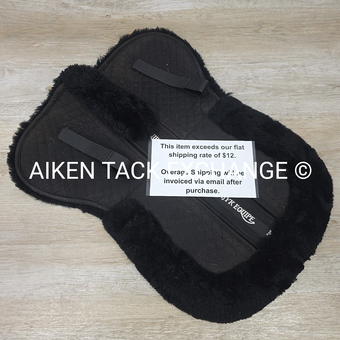 Majyk Equipe Ergonomic Shimmable Sheepskin Half Pad, With Rear Shims, Size Mediu