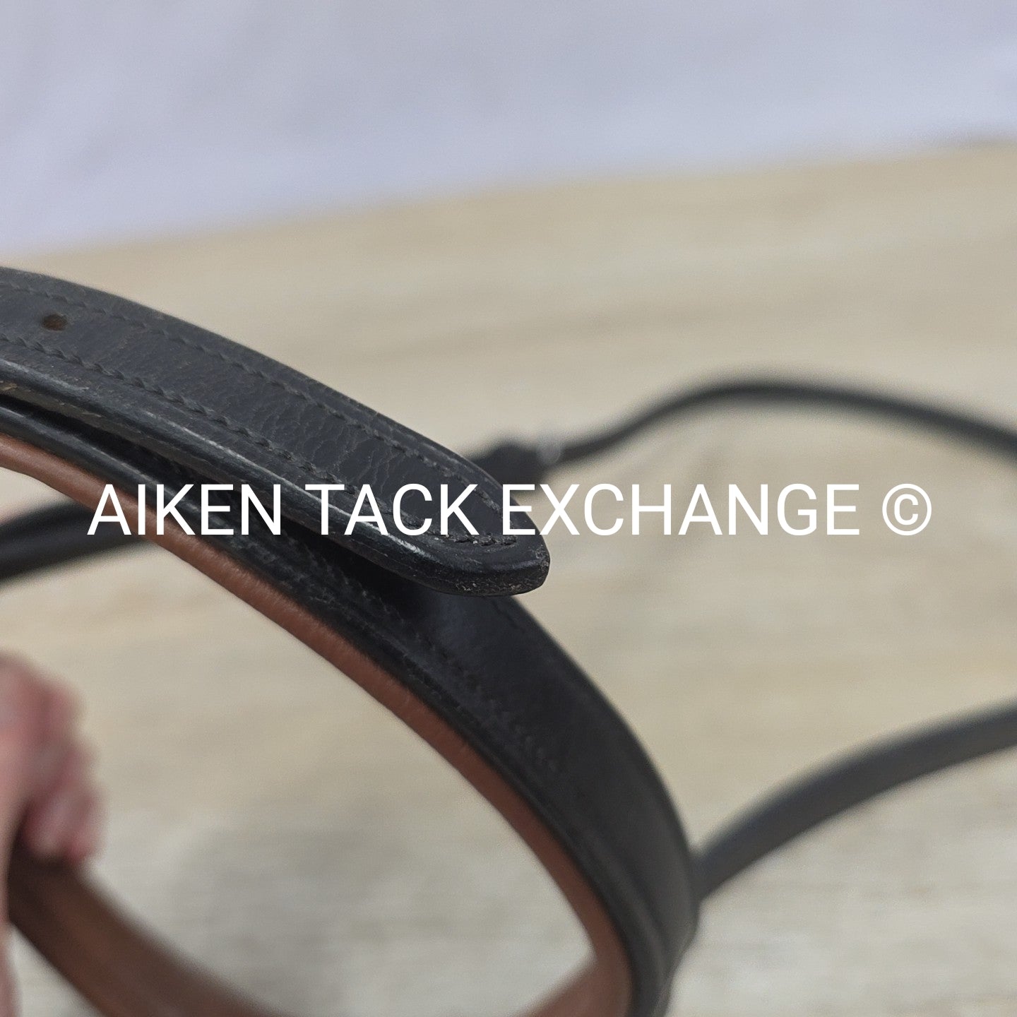 Bobby's English Tack Plain Raised Noseband, Black & Brown, Size Full