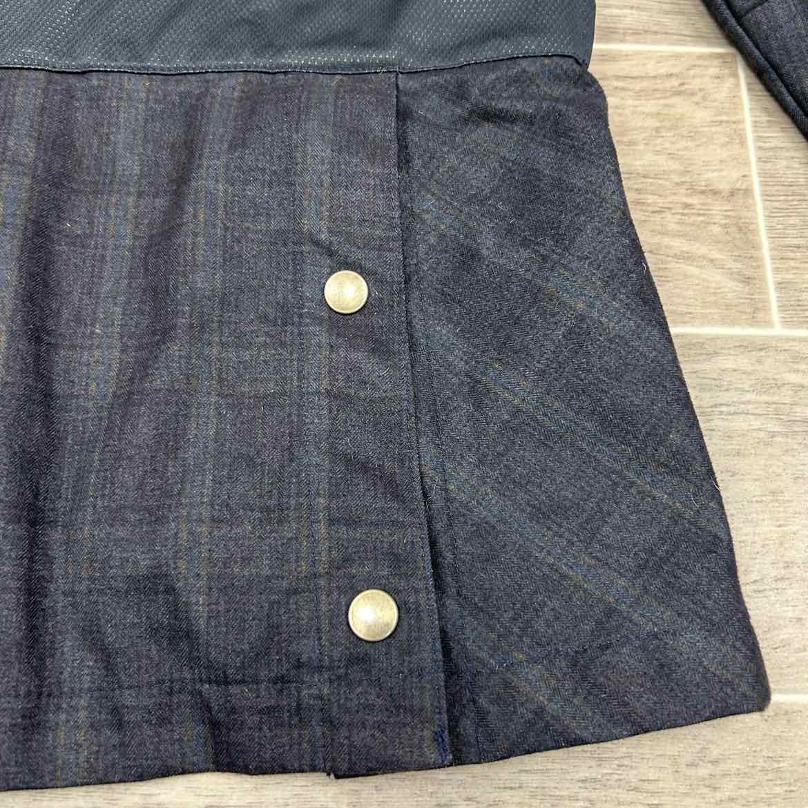 FITS Light Weight Jacket, Size Small