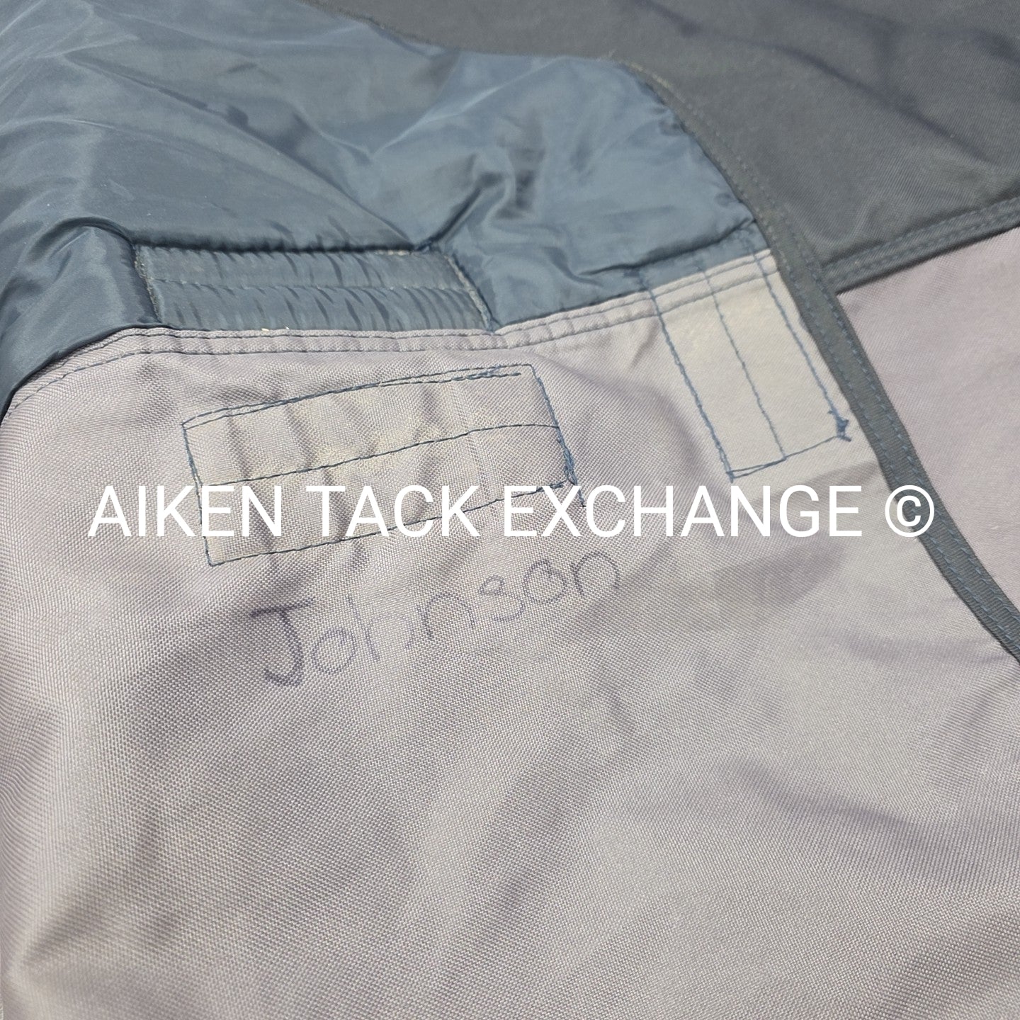 Horseware Mio 200 G Fill Medium Weight Turnout Blanket, 84"